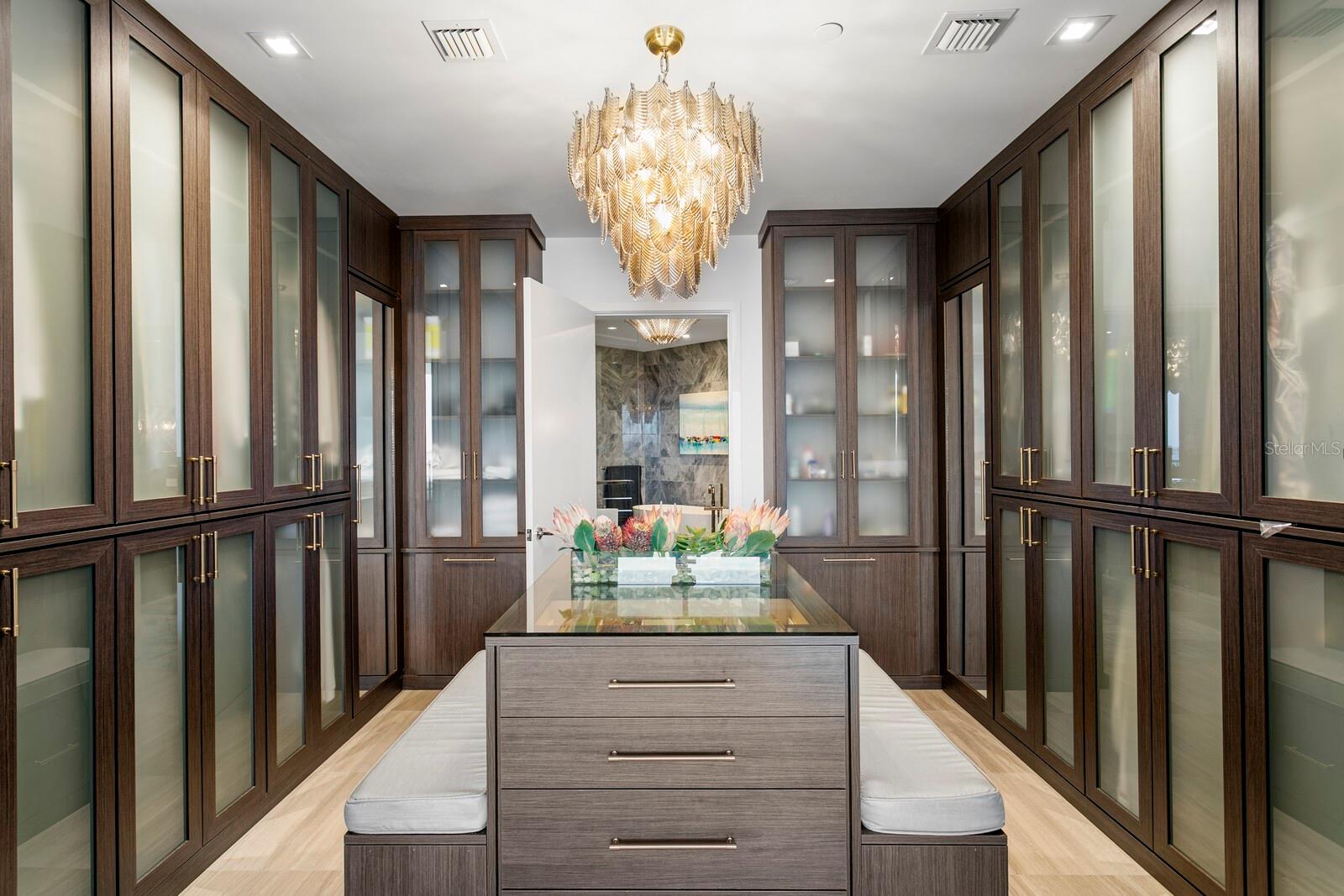 Listing photo id 15 for 3101 Bayshore Boulevard 801