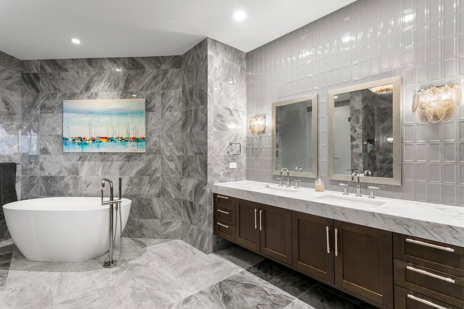 Listing photo id 16 for 3101 Bayshore Boulevard 801