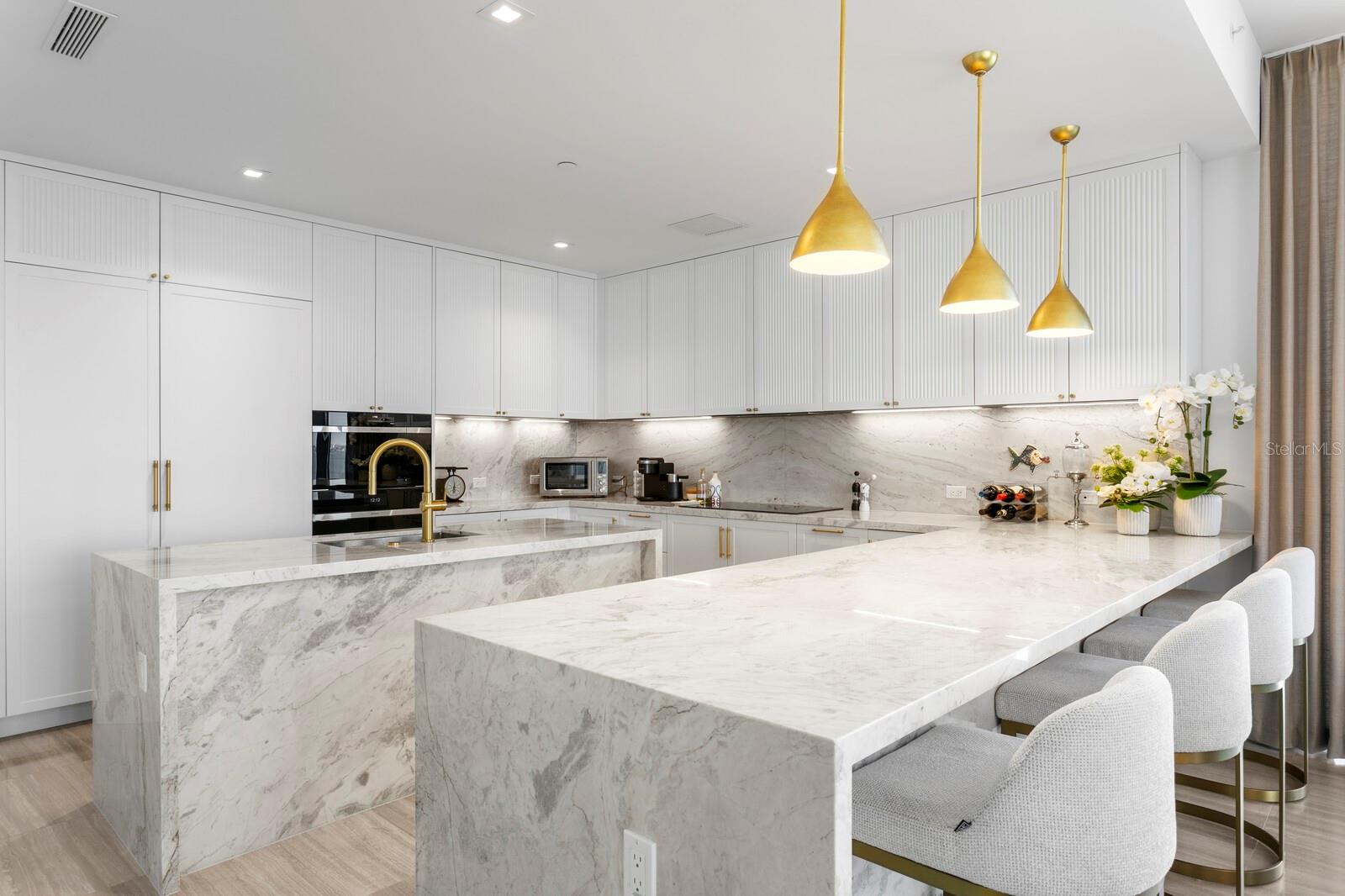 Listing photo id 26 for 3101 Bayshore Boulevard 801