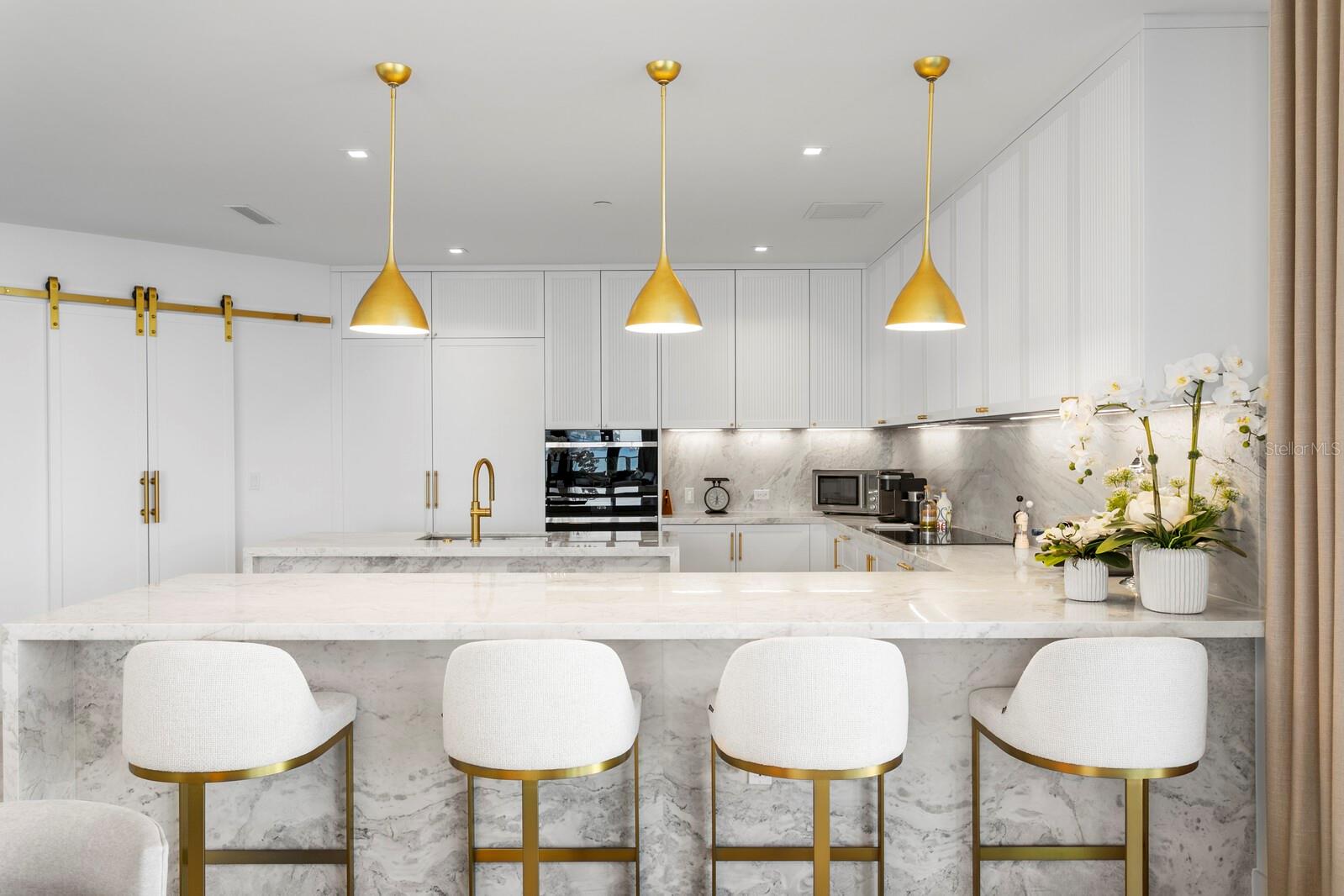 Listing photo id 31 for 3101 Bayshore Boulevard 801