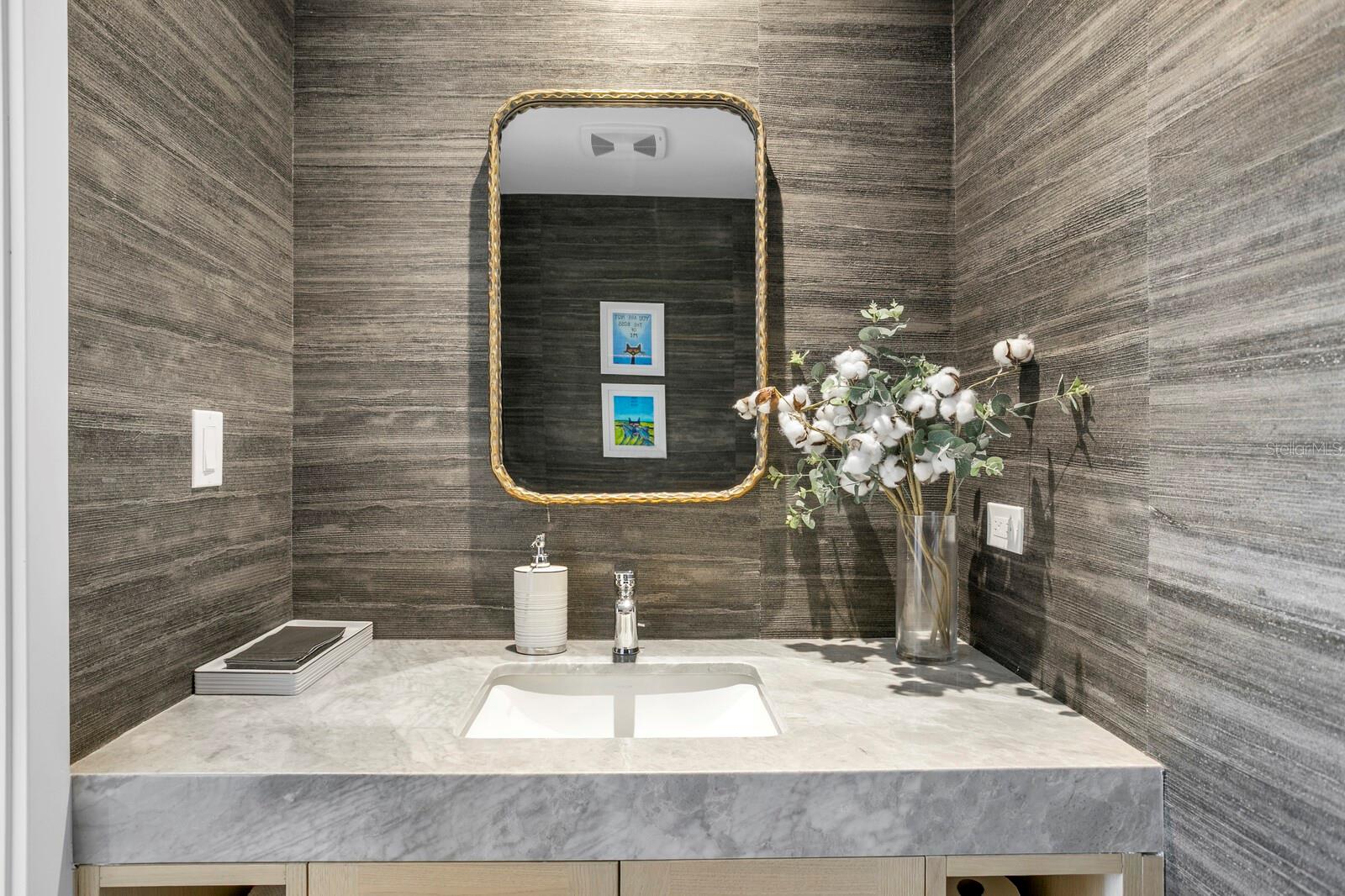 Listing photo id 36 for 3101 Bayshore Boulevard 801