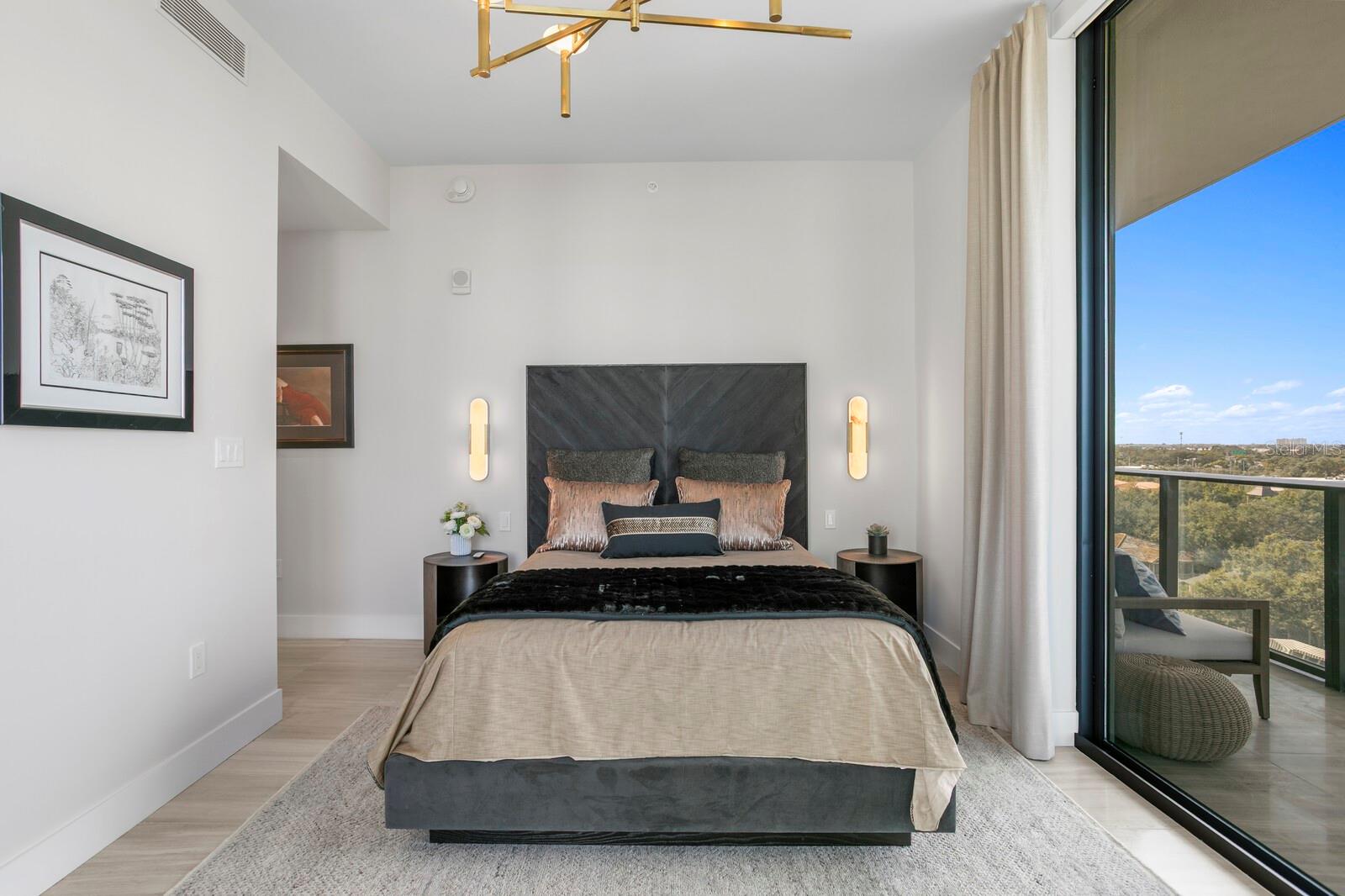 Listing photo id 40 for 3101 Bayshore Boulevard 801