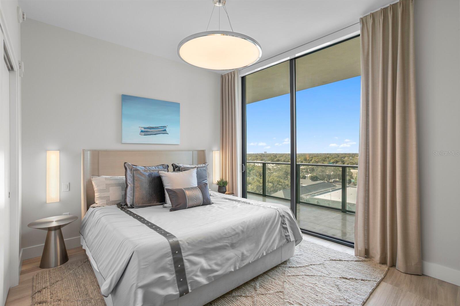 Listing photo id 43 for 3101 Bayshore Boulevard 801