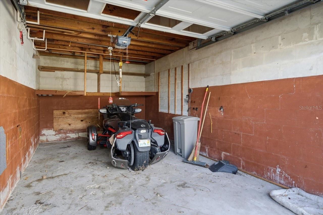 Image 29 of 55 For 231 Skiff Point 7