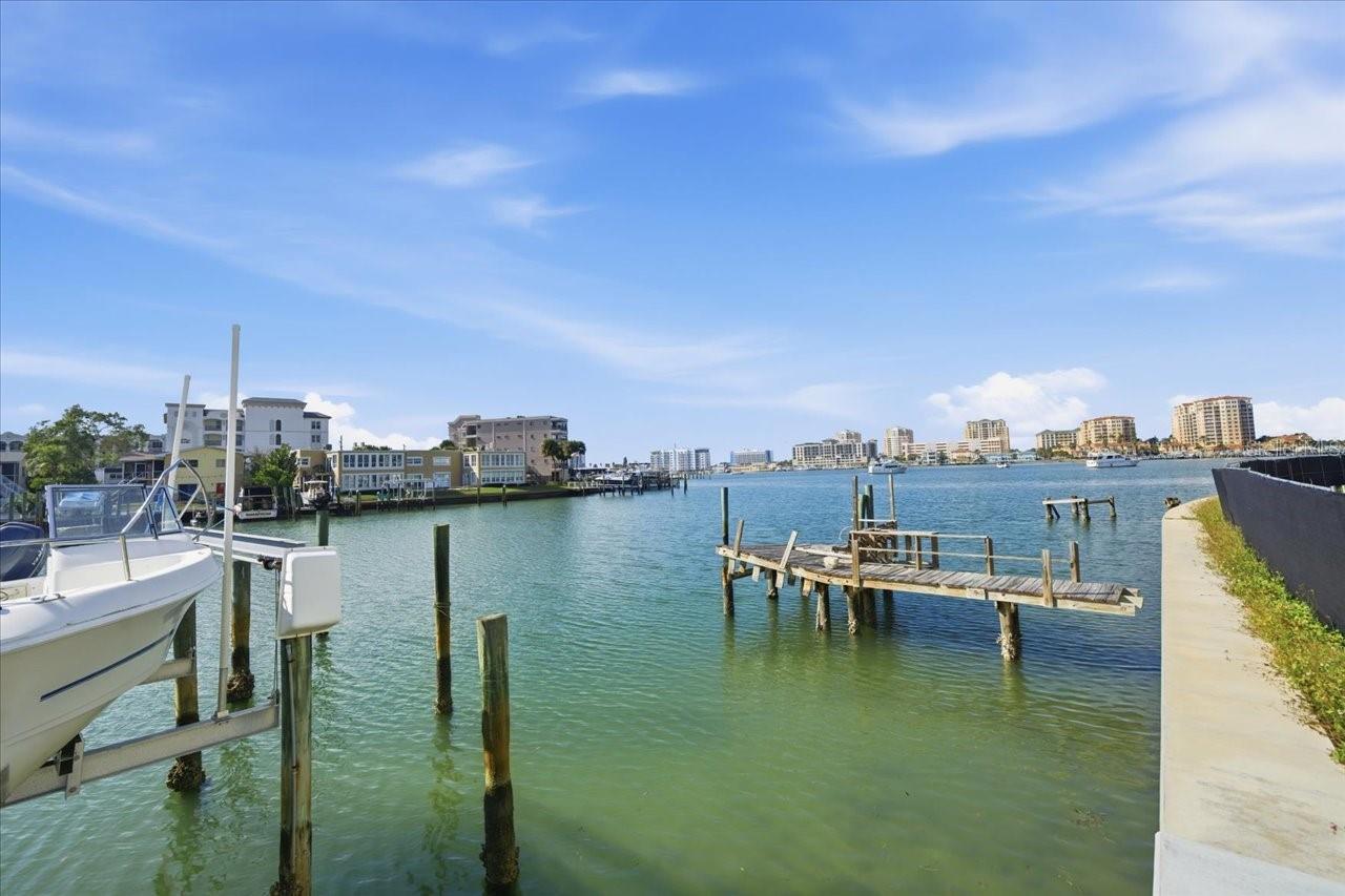 Image 34 of 55 For 231 Skiff Point 7