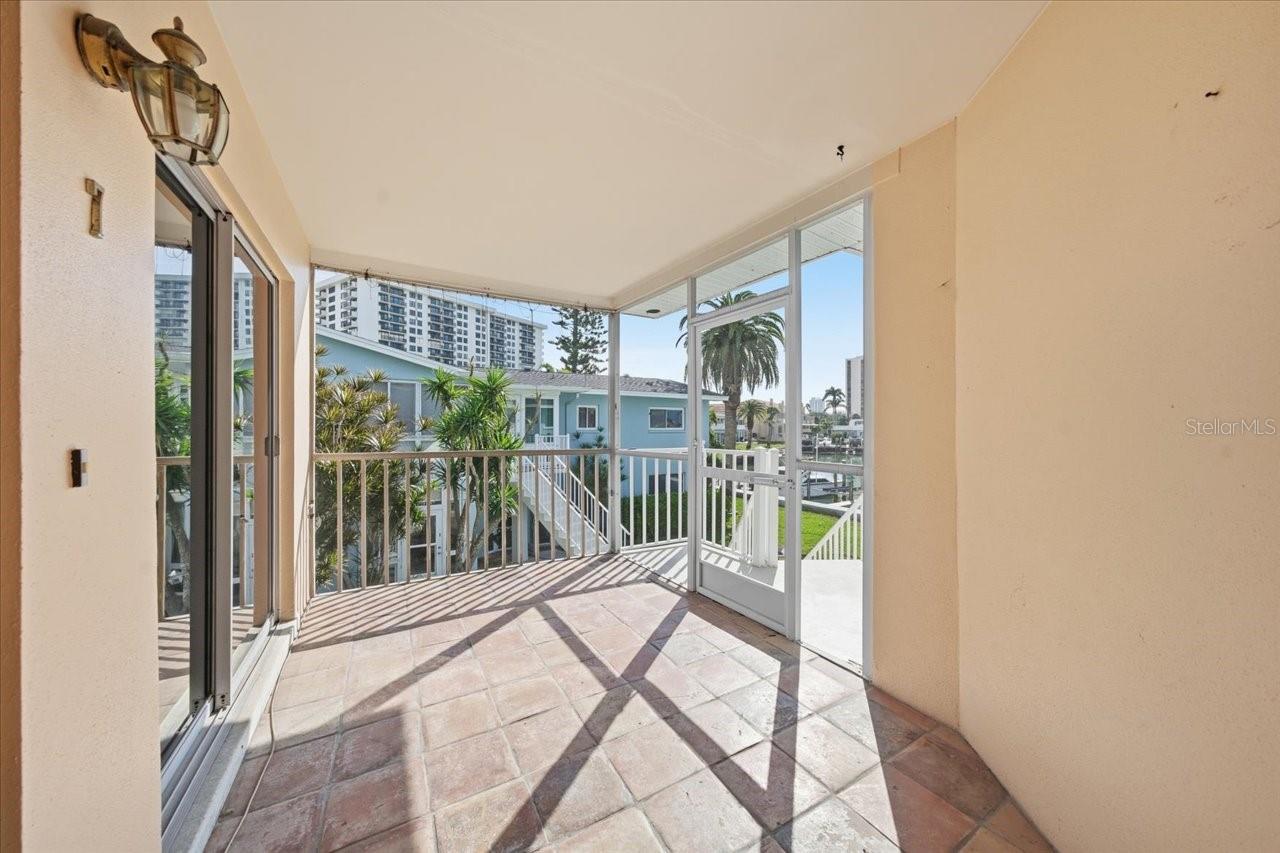 Image 7 of 55 For 231 Skiff Point 7