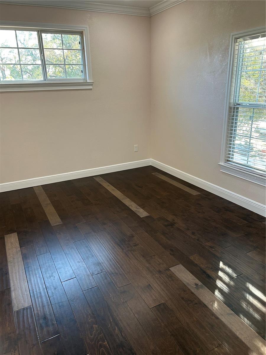 Image 33 of 44 For 8006 Rome Avenue