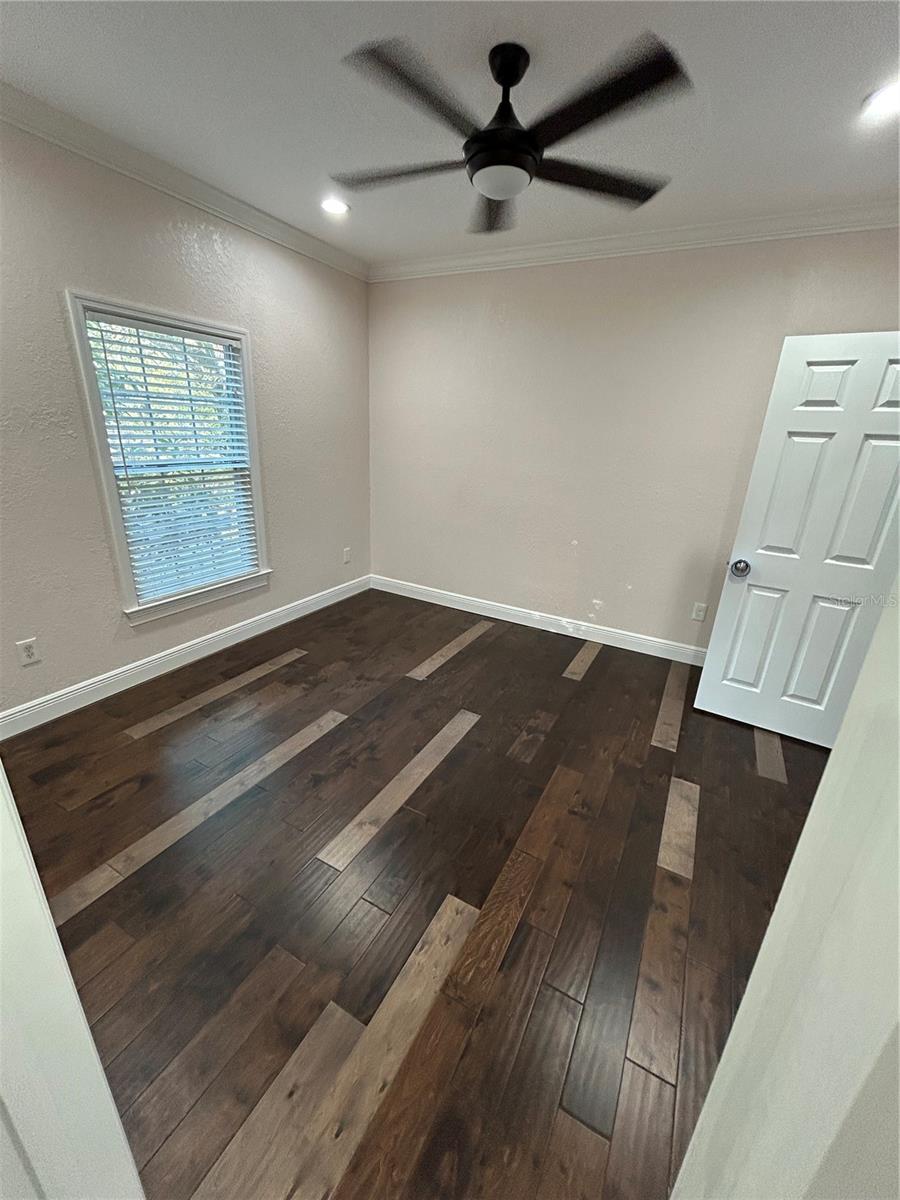 Image 41 of 44 For 8006 Rome Avenue