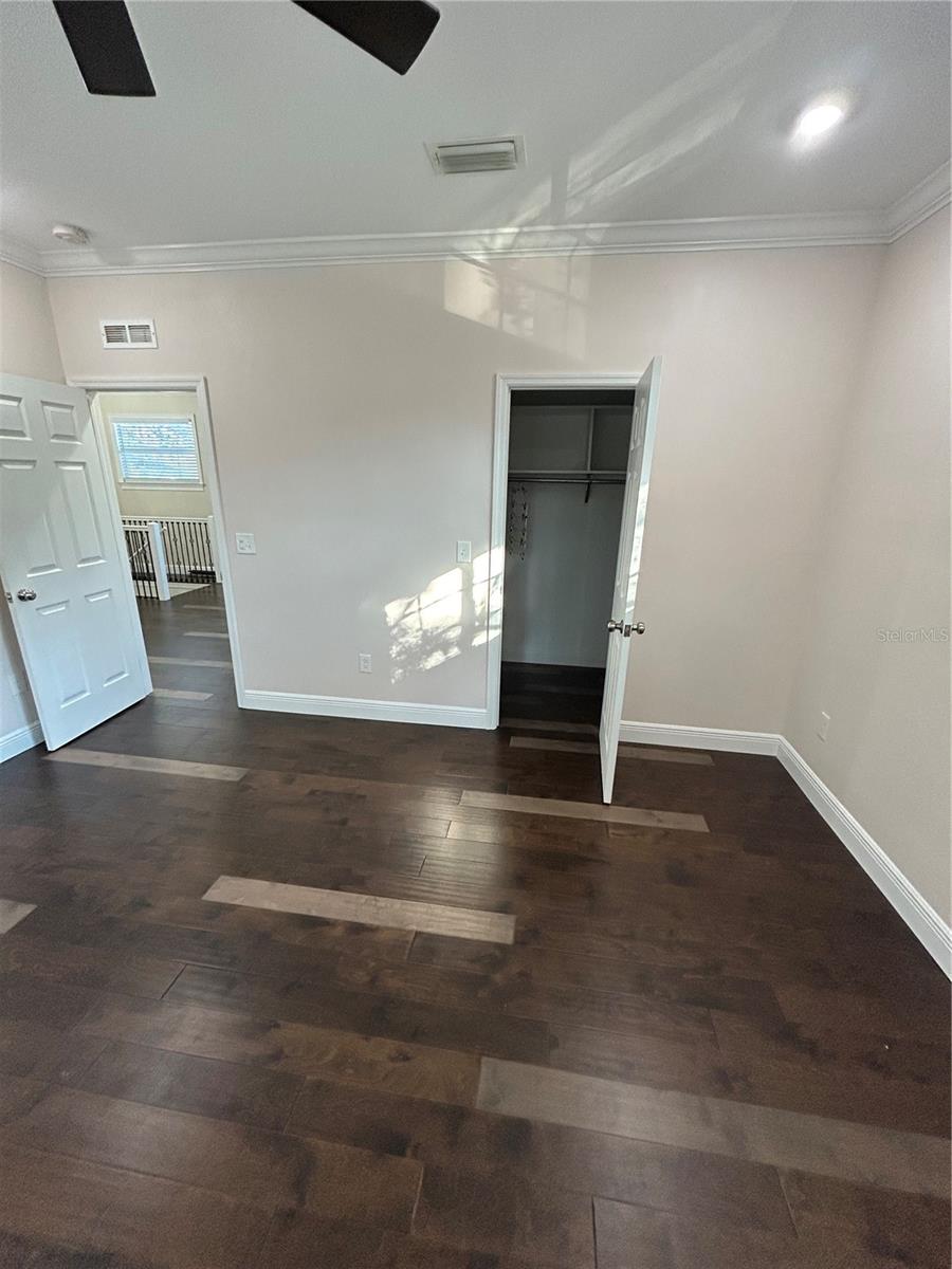 Image 43 of 44 For 8006 Rome Avenue