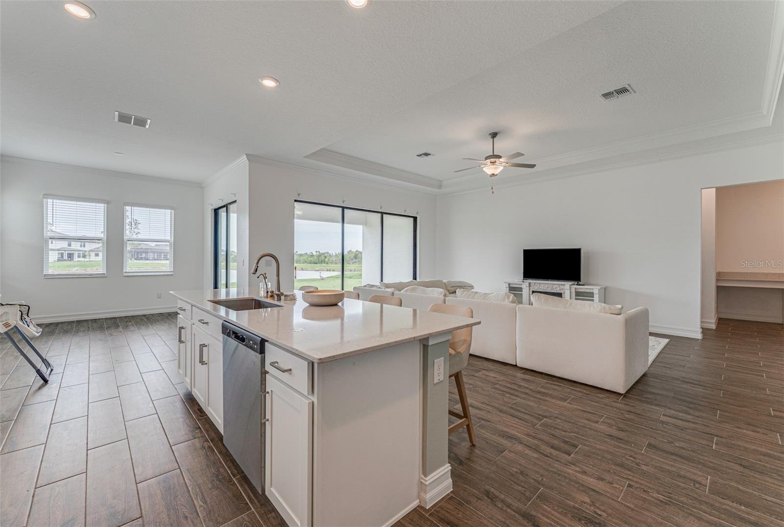 Image 18 of 50 For 21378 Snowy Orchid Terrace