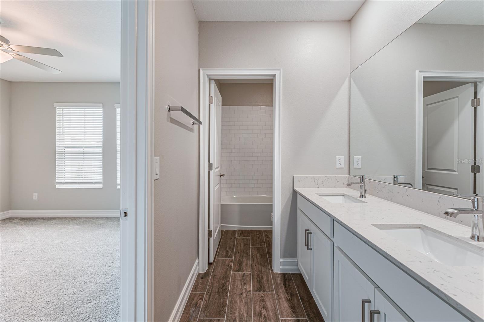 Image 40 of 50 For 21378 Snowy Orchid Terrace