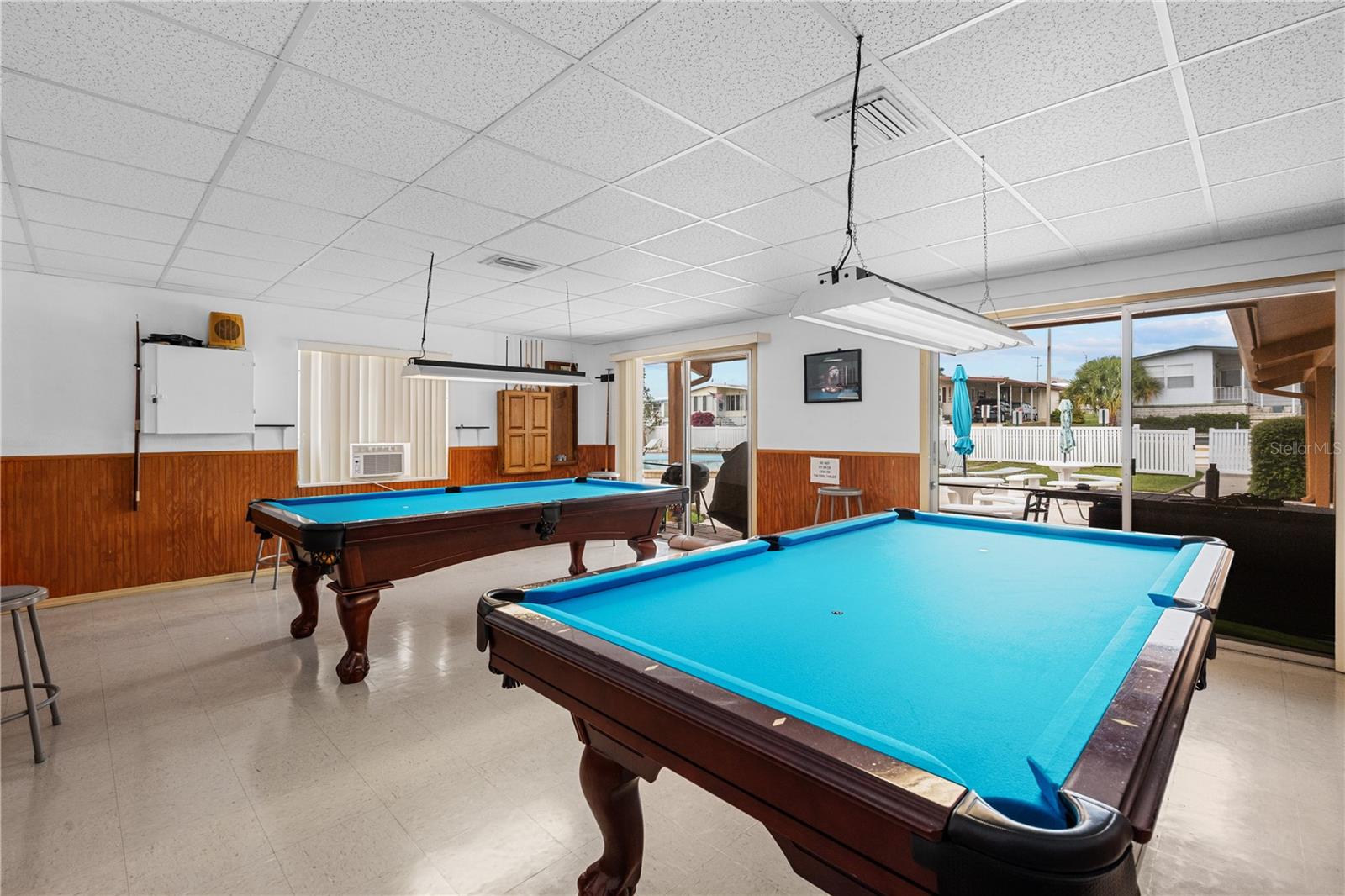 Listing photo id 17 for 7154 El Meyers Street