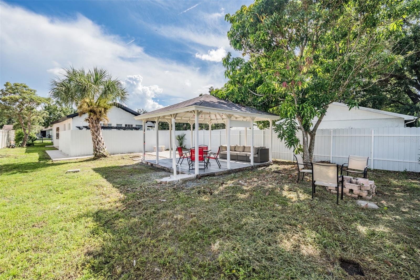 Image 12 of 40 For 8905 Hamilton Avenue