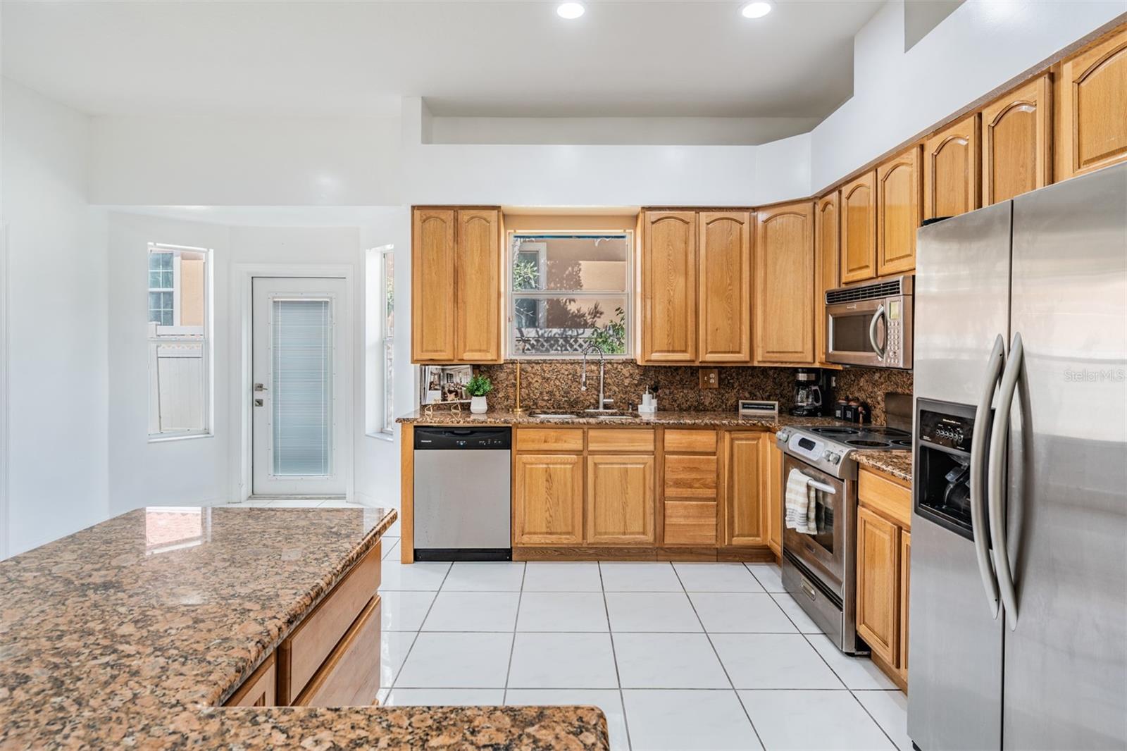 Image 25 of 40 For 8905 Hamilton Avenue