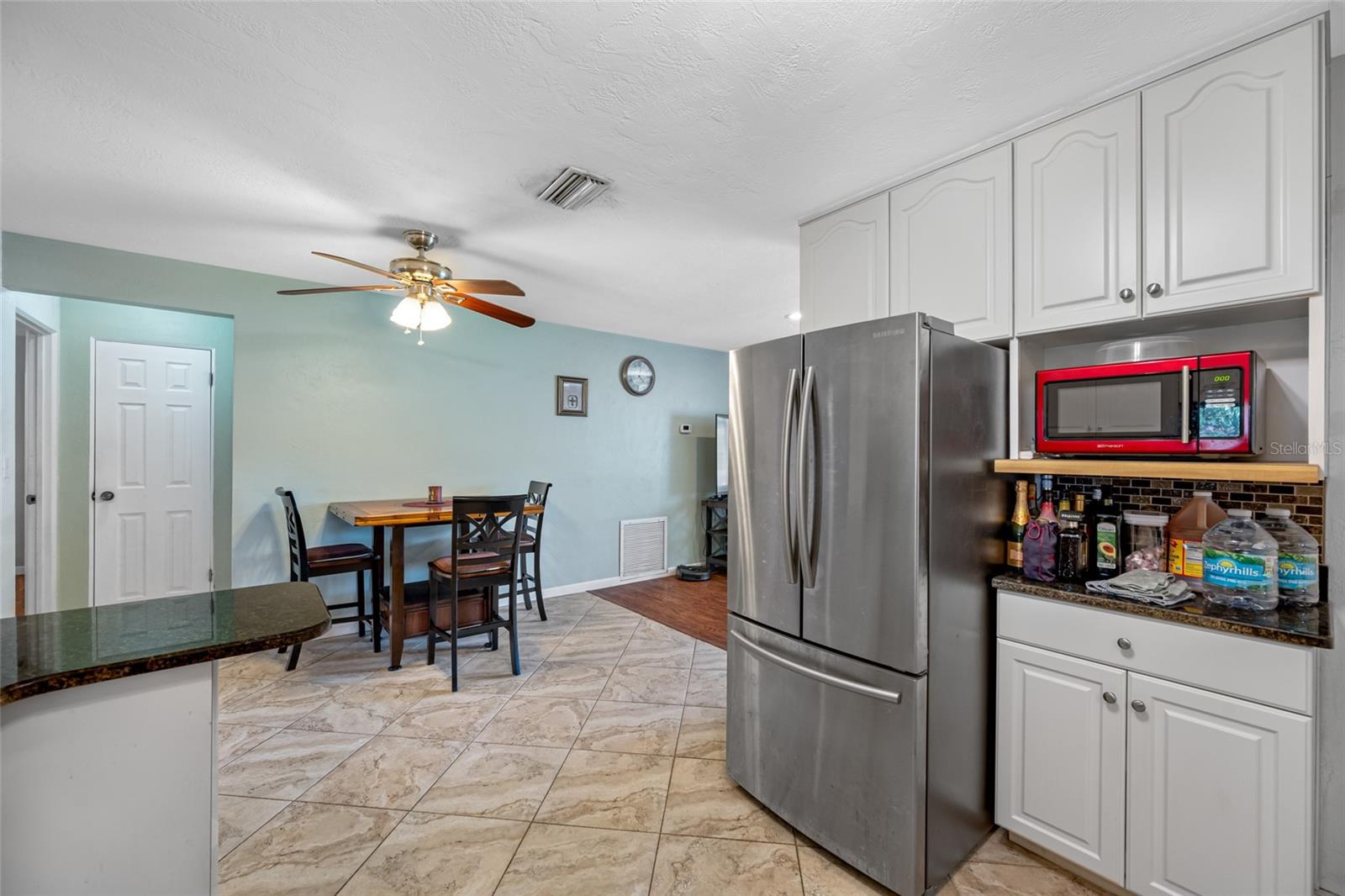 Image 19 of 36 For 1900 60th Way N