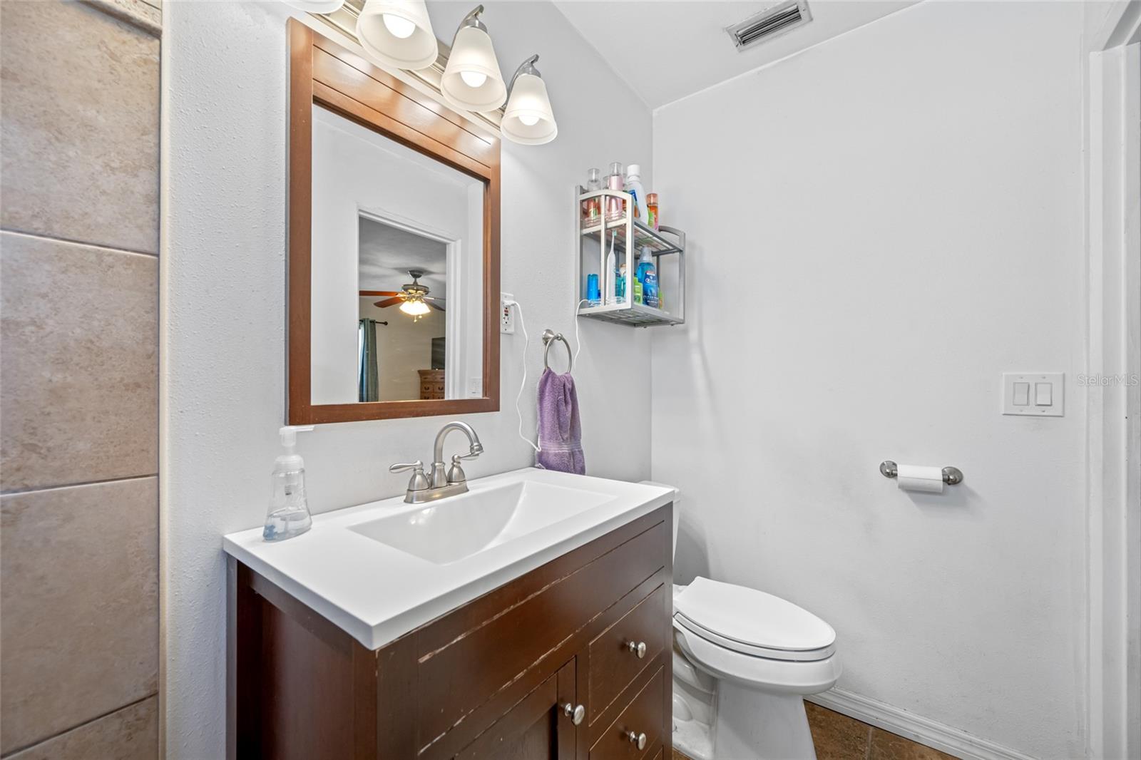 Image 29 of 36 For 1900 60th Way N