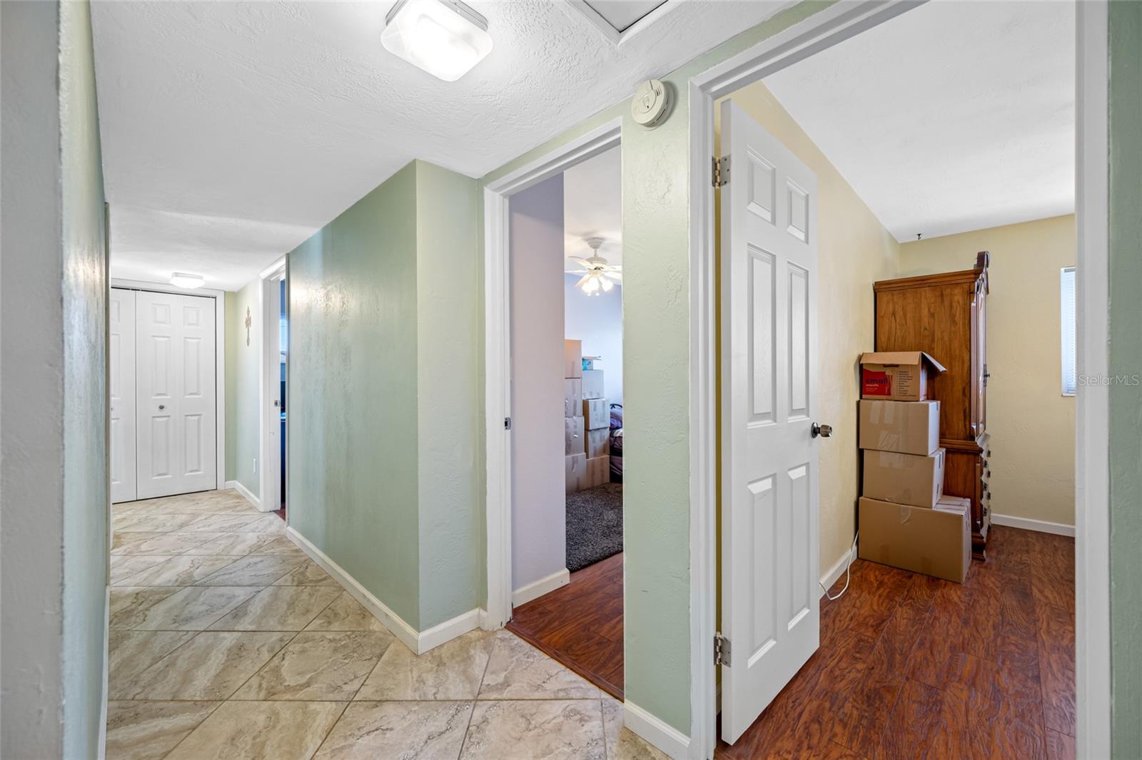 Image 32 of 36 For 1900 60th Way N