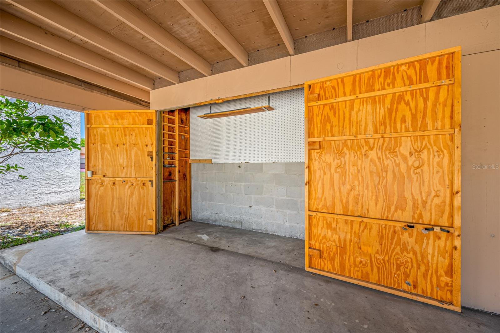 Image 35 of 58 For 2928 Feather Drive 7-b