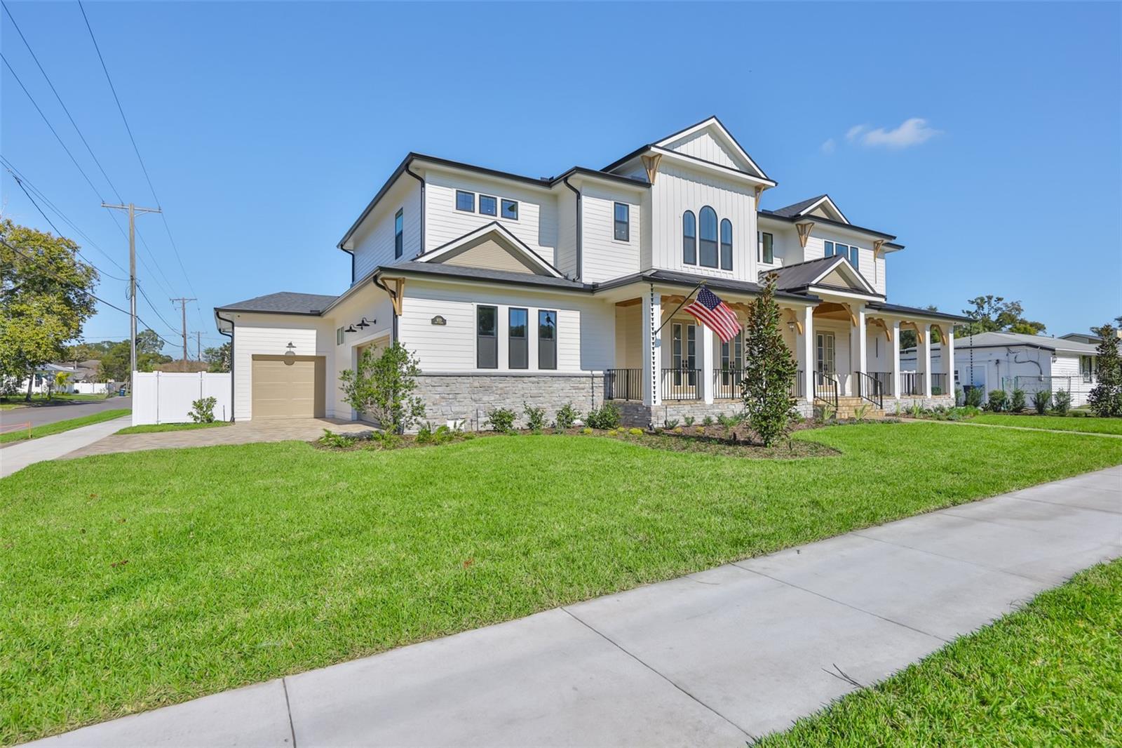 Image 4 of 100 For 4123 Corona Street