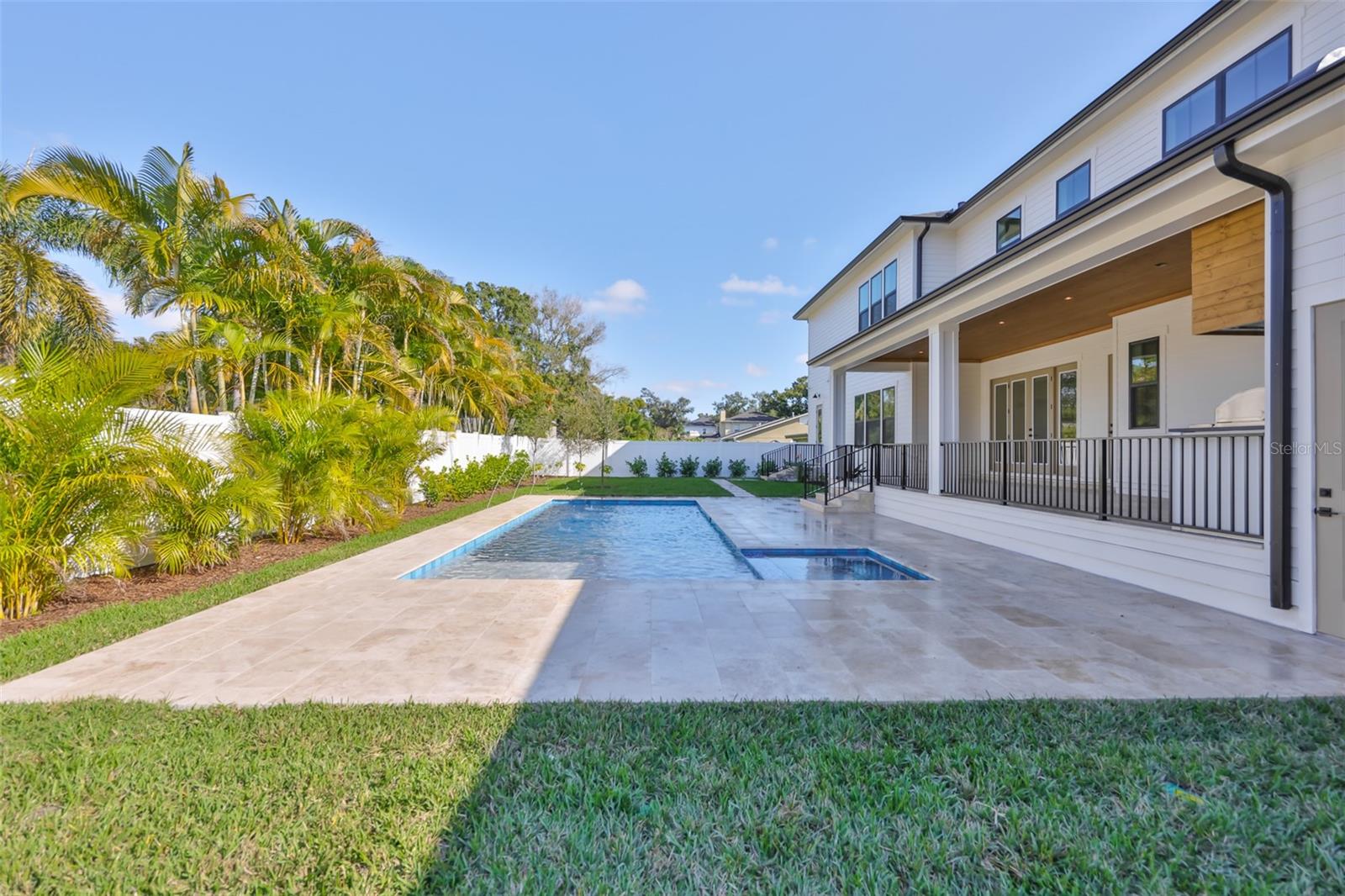 Image 92 of 100 For 4123 Corona Street