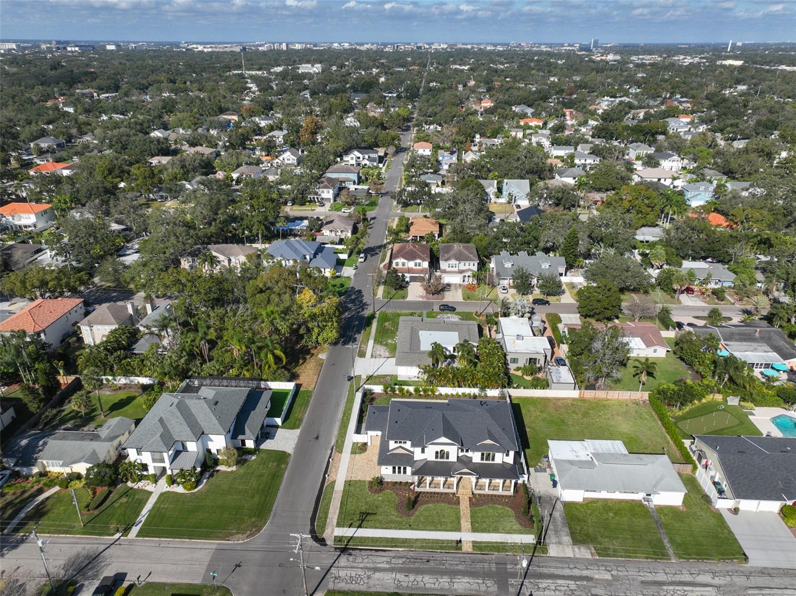 Image 97 of 100 For 4123 Corona Street