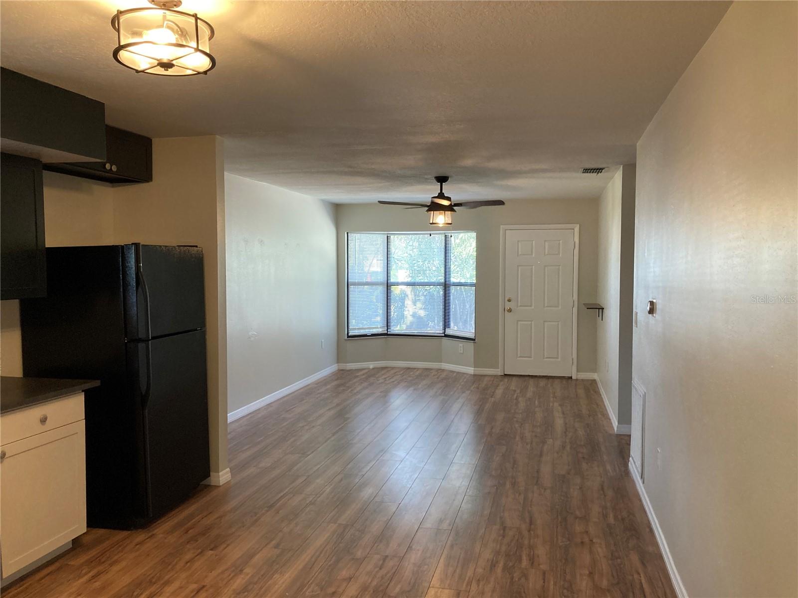 Image 9 of 25 For 2028 29th Avenue N