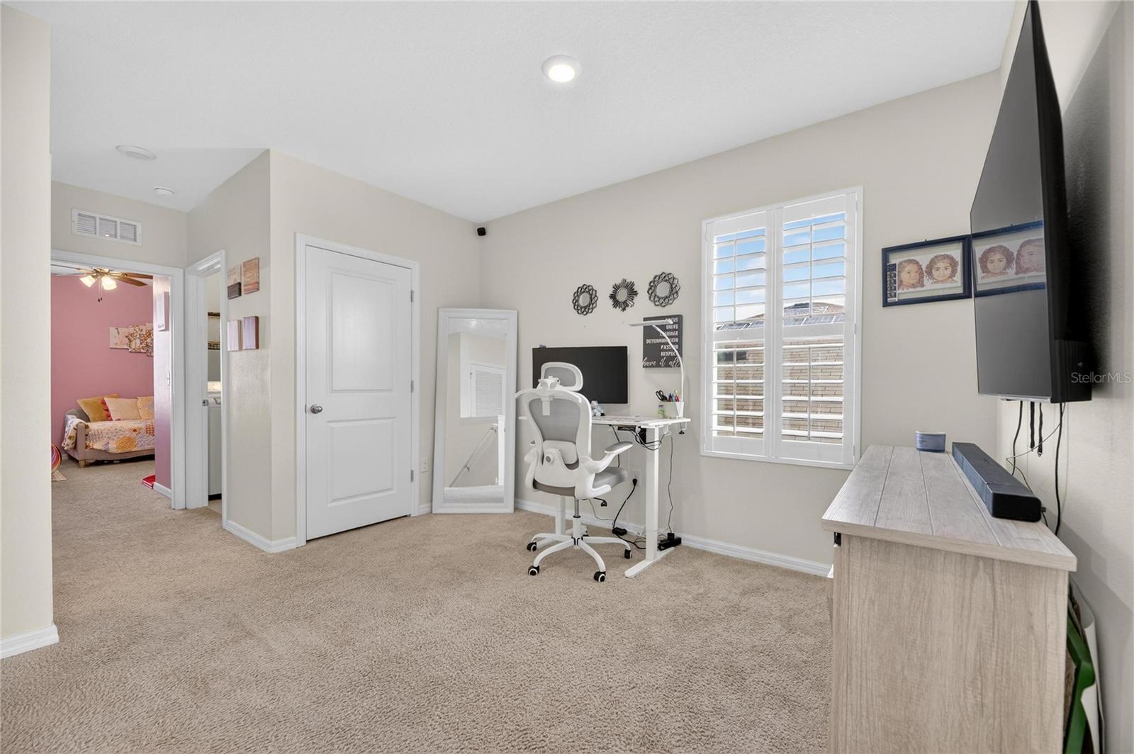 Image 29 of 71 For 10230 Geese Trail Circle