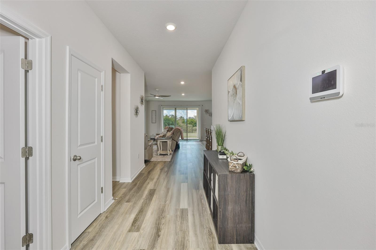 Image 23 of 47 For 5640 Silver Moonlight Drive