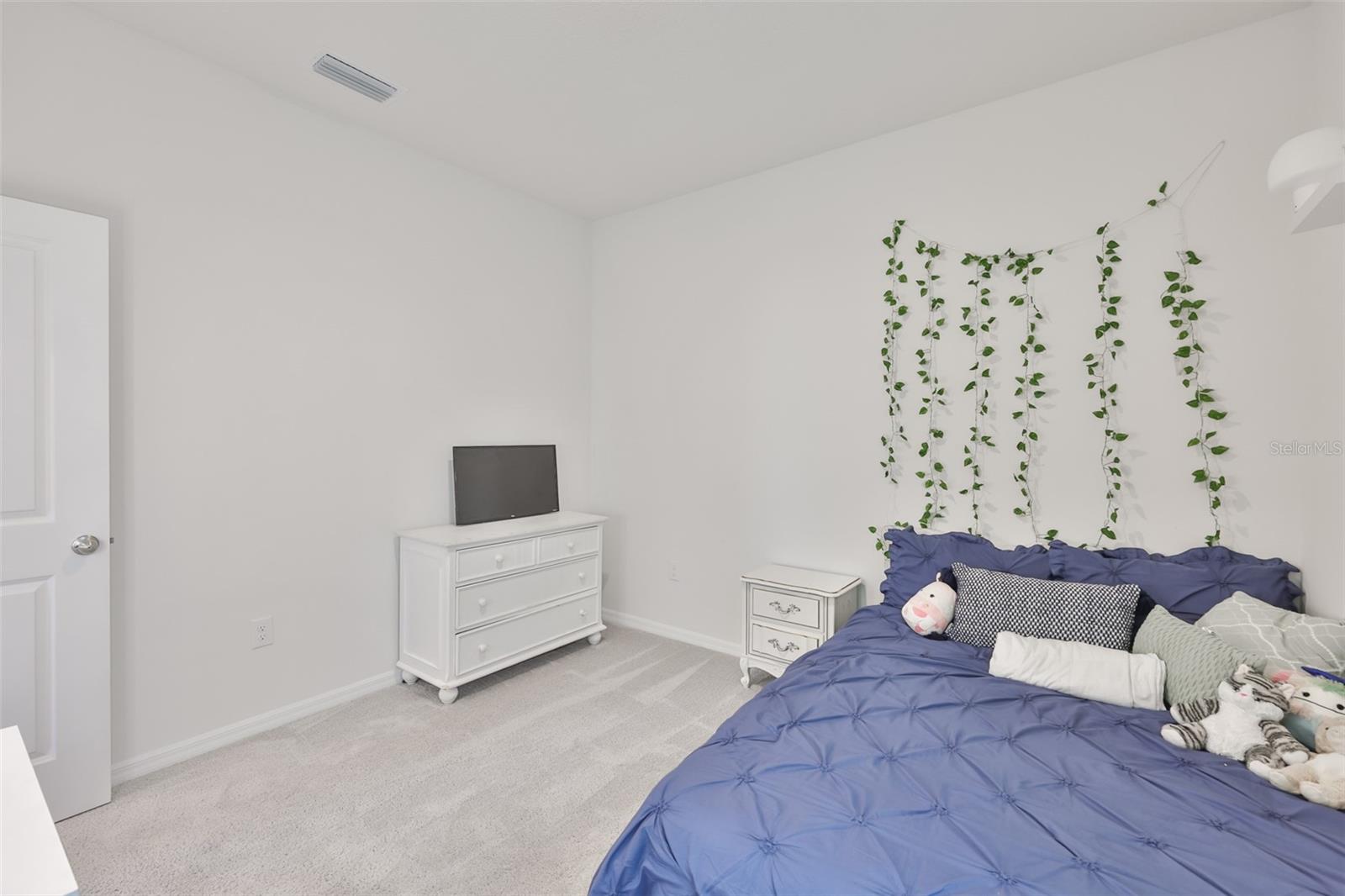 Image 27 of 47 For 5640 Silver Moonlight Drive