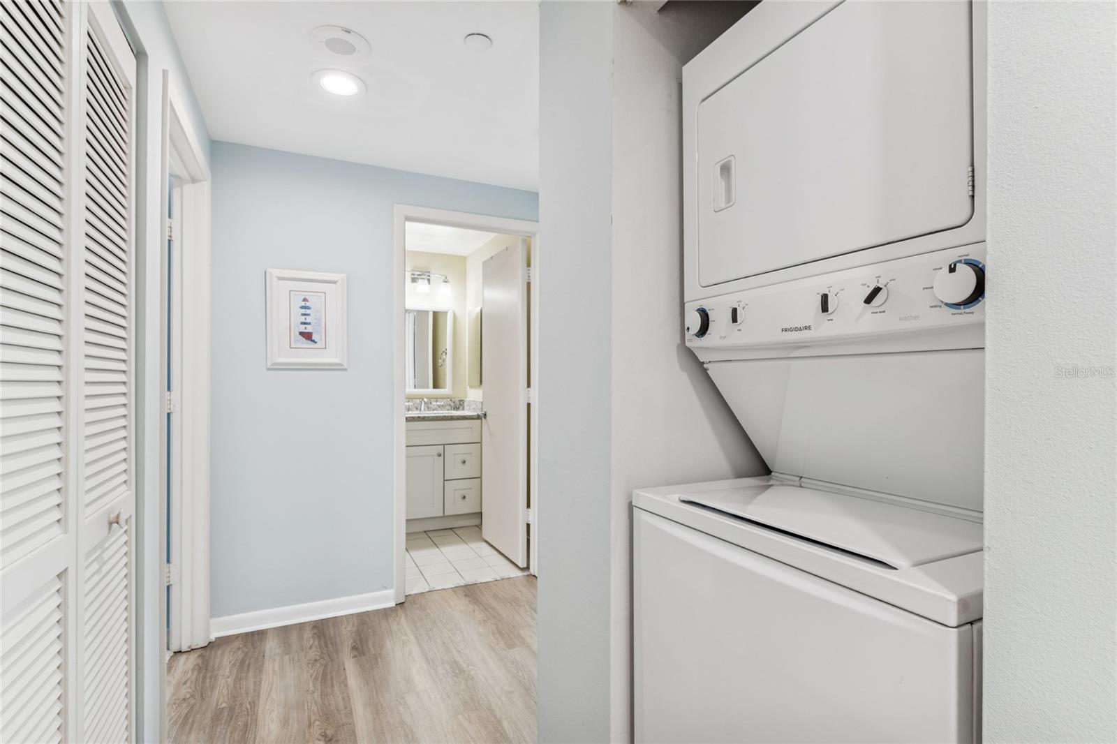 Image 45 of 54 For 1520 Gulf Boulevard 1707