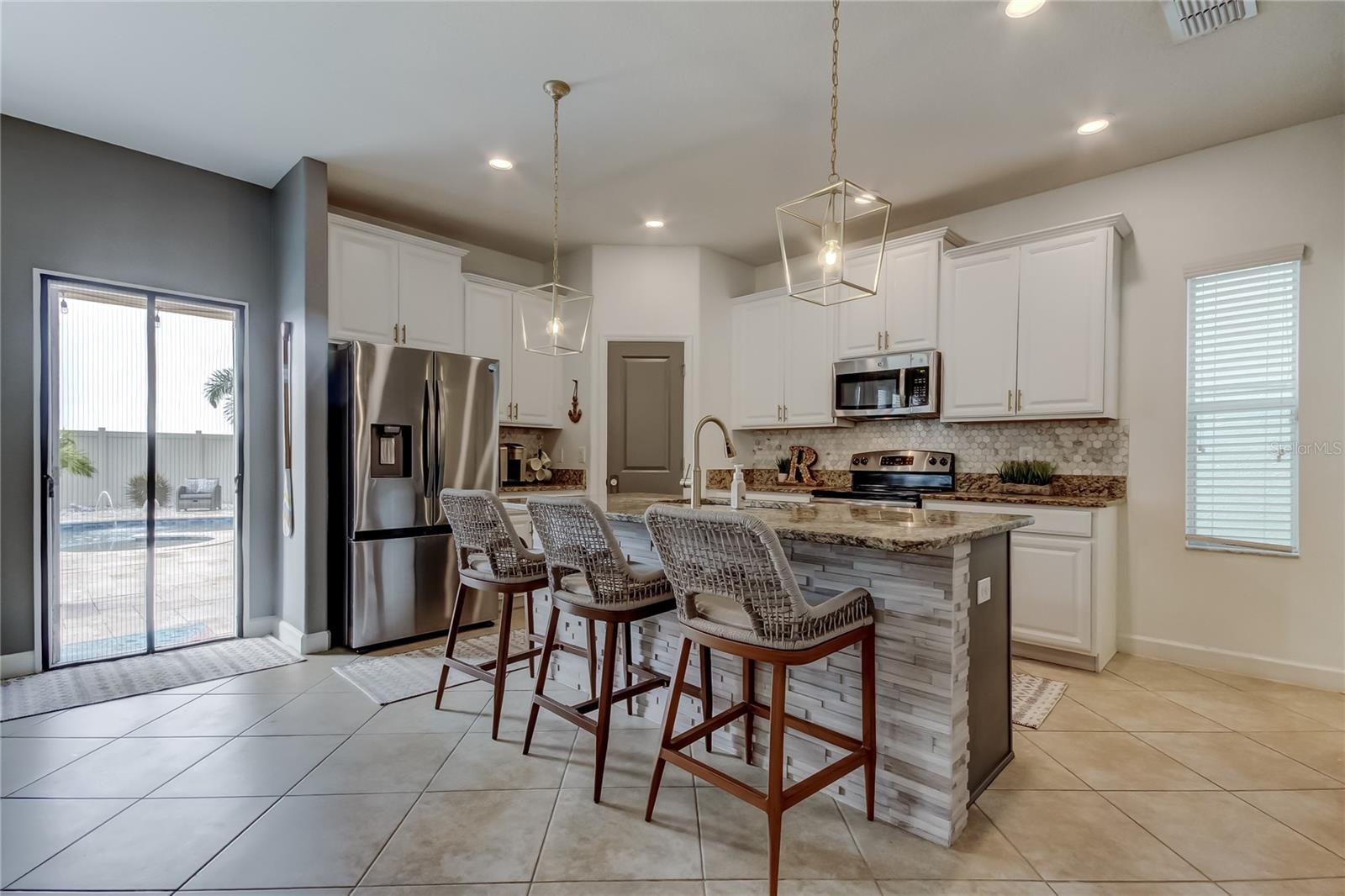 Image 22 of 77 For 10141 Newminster Loop