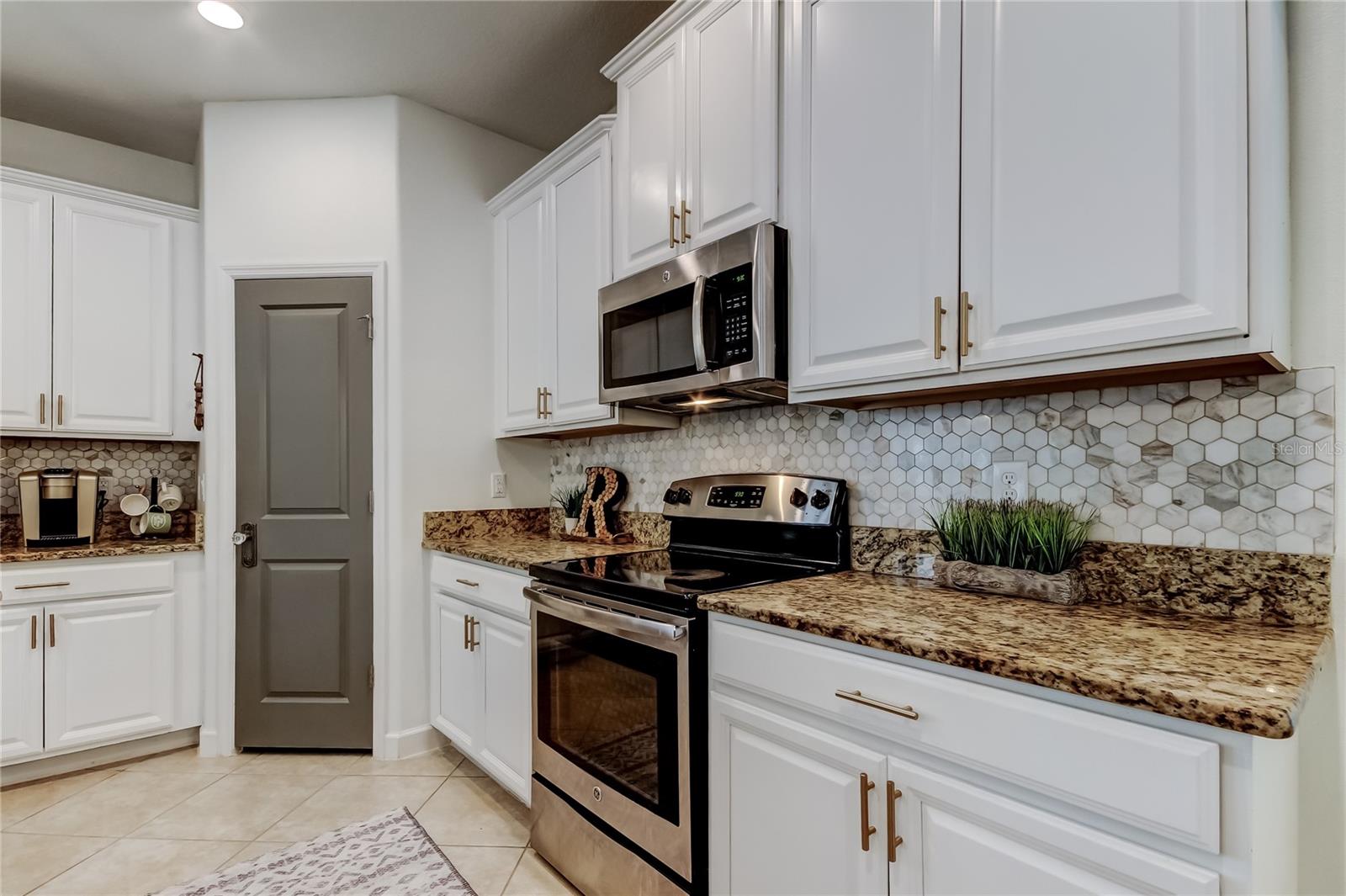 Image 31 of 77 For 10141 Newminster Loop