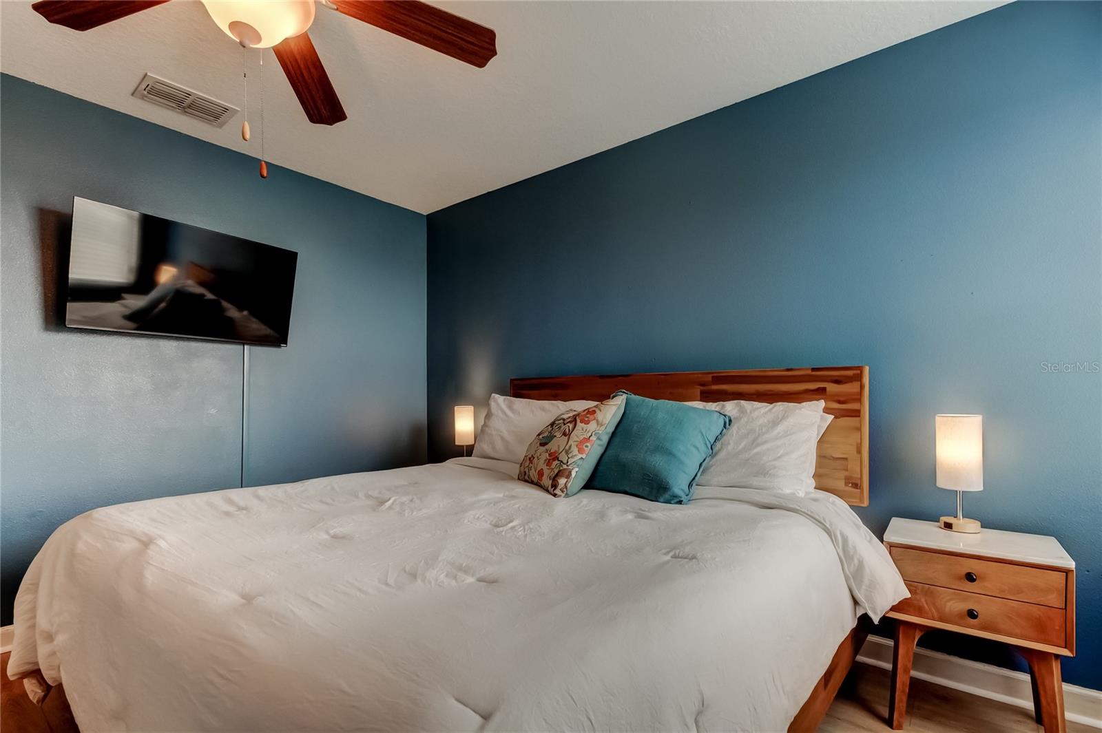 Image 36 of 77 For 10141 Newminster Loop