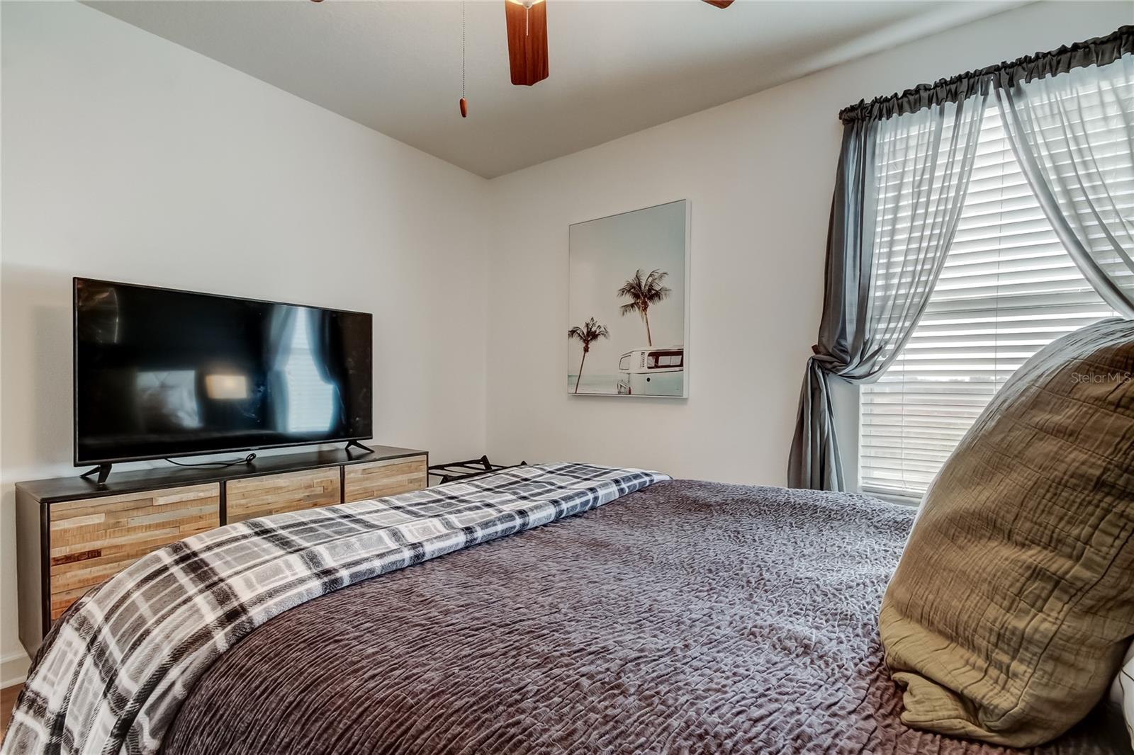 Image 41 of 77 For 10141 Newminster Loop