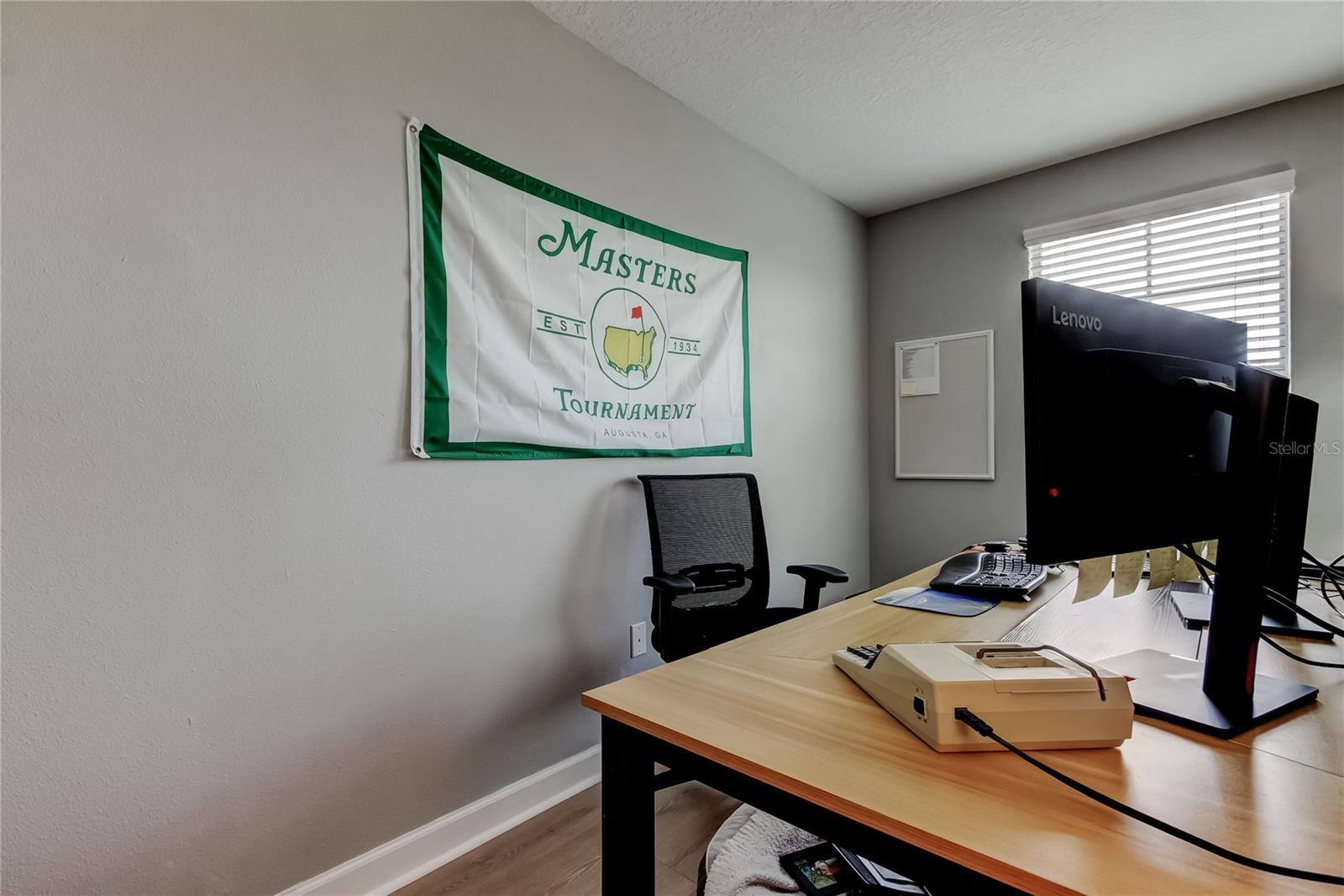 Image 58 of 77 For 10141 Newminster Loop