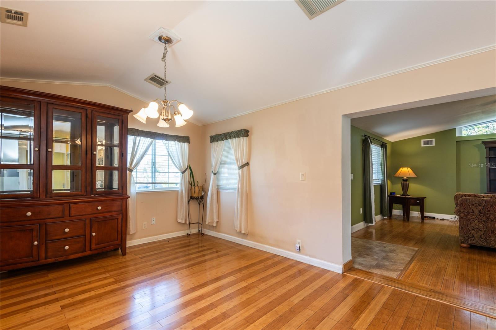 Image 23 of 41 For 21247 San Pablo Drive