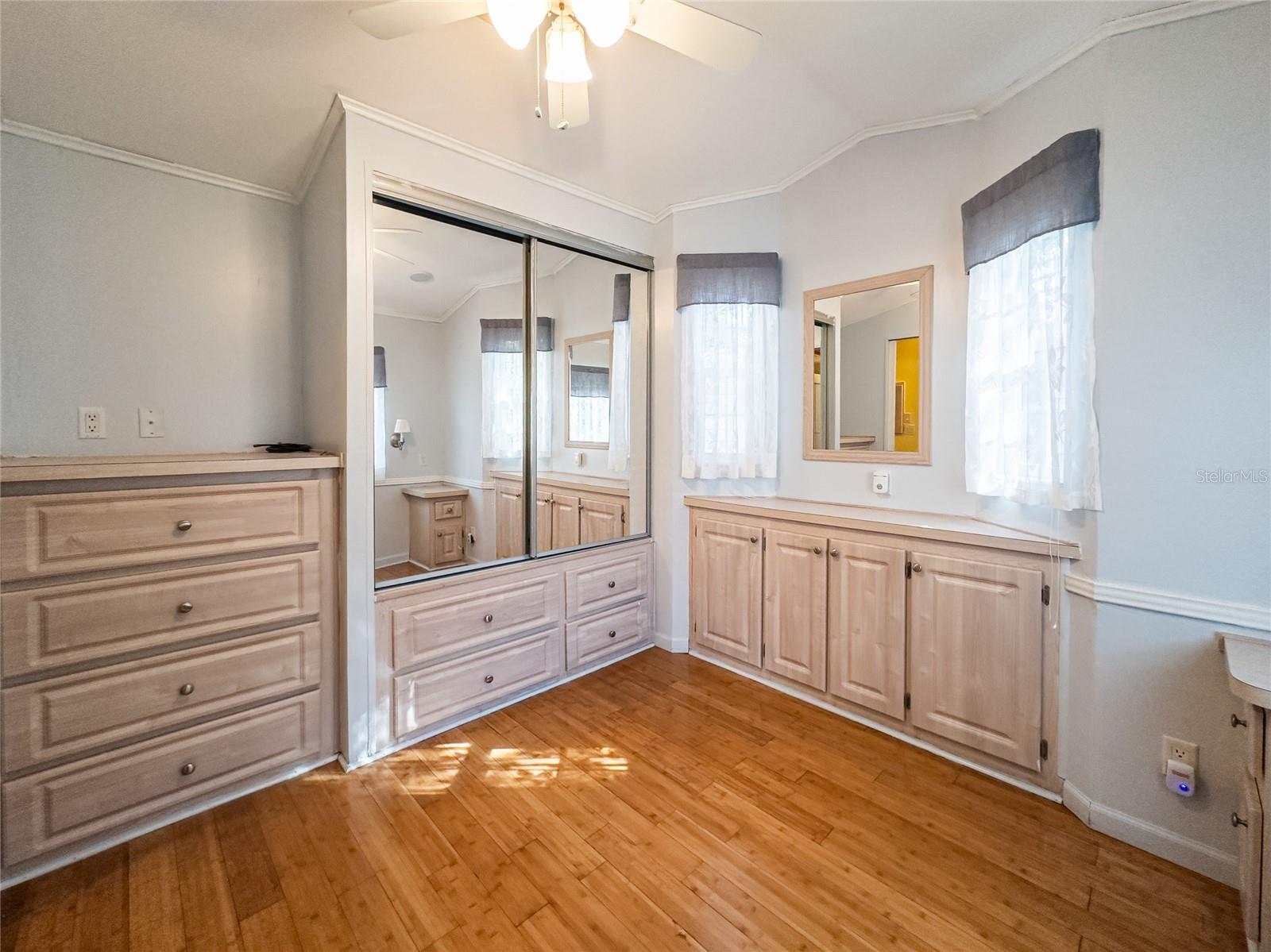 Image 28 of 41 For 21247 San Pablo Drive