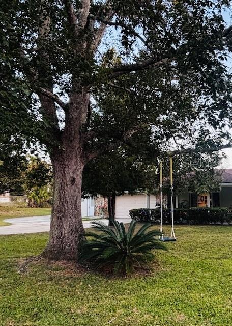 Image 40 of 56 For 37252 Hilltop Drive