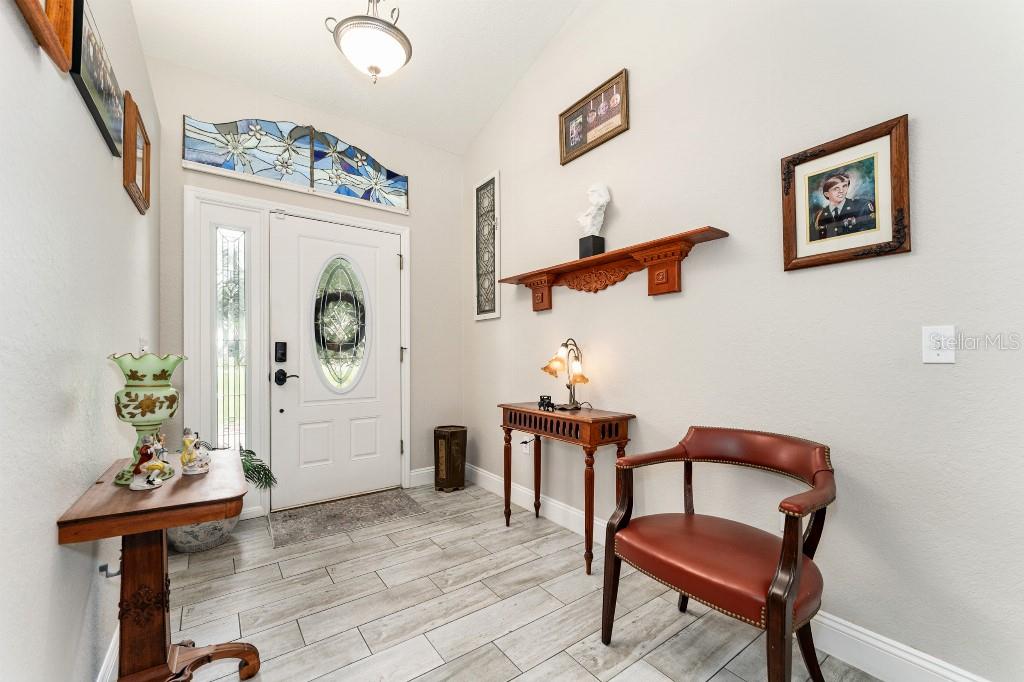 Image 36 of 36 For 19115 98th Loop