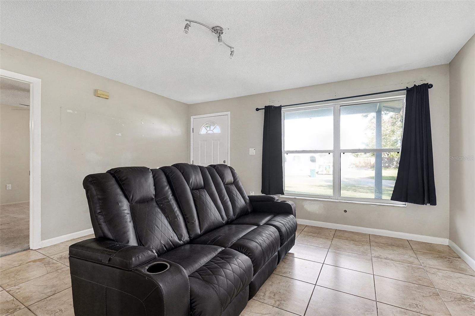 Image 3 of 19 For 2065 Abalone Avenue