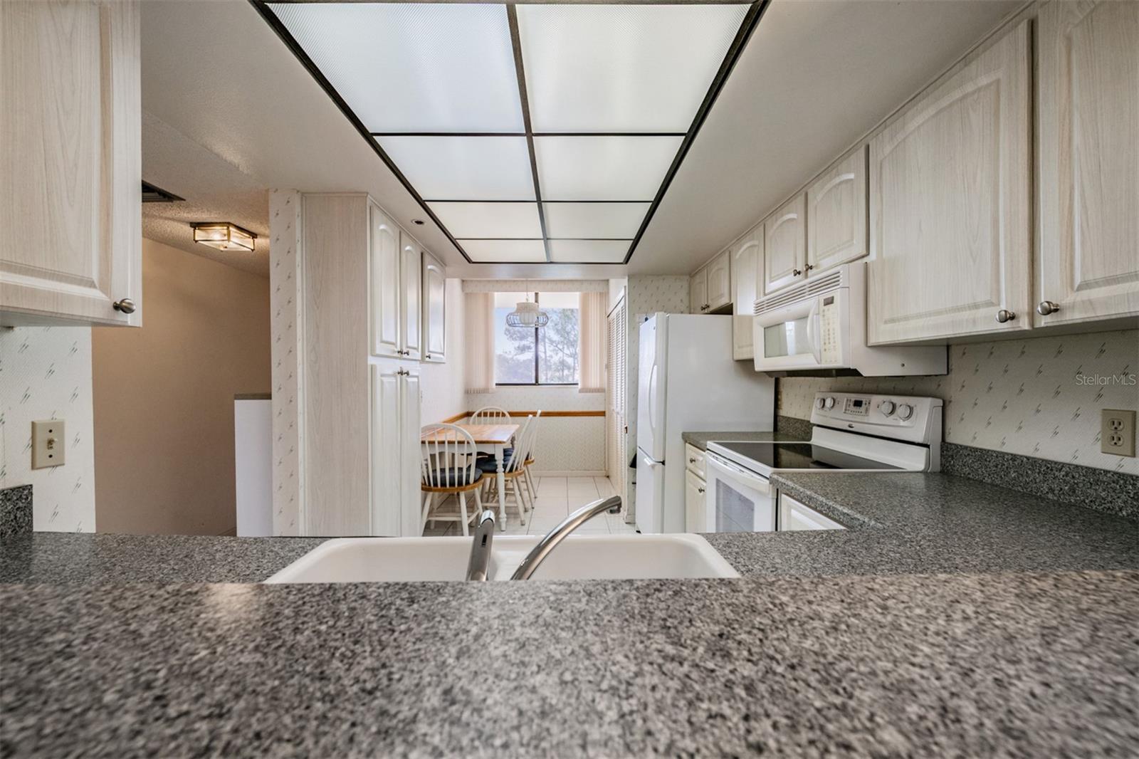 Image 12 of 47 For 11590 Shipwatch Drive 347