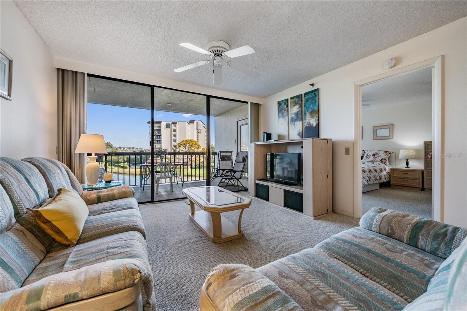 Image 16 of 47 For 11590 Shipwatch Drive 347