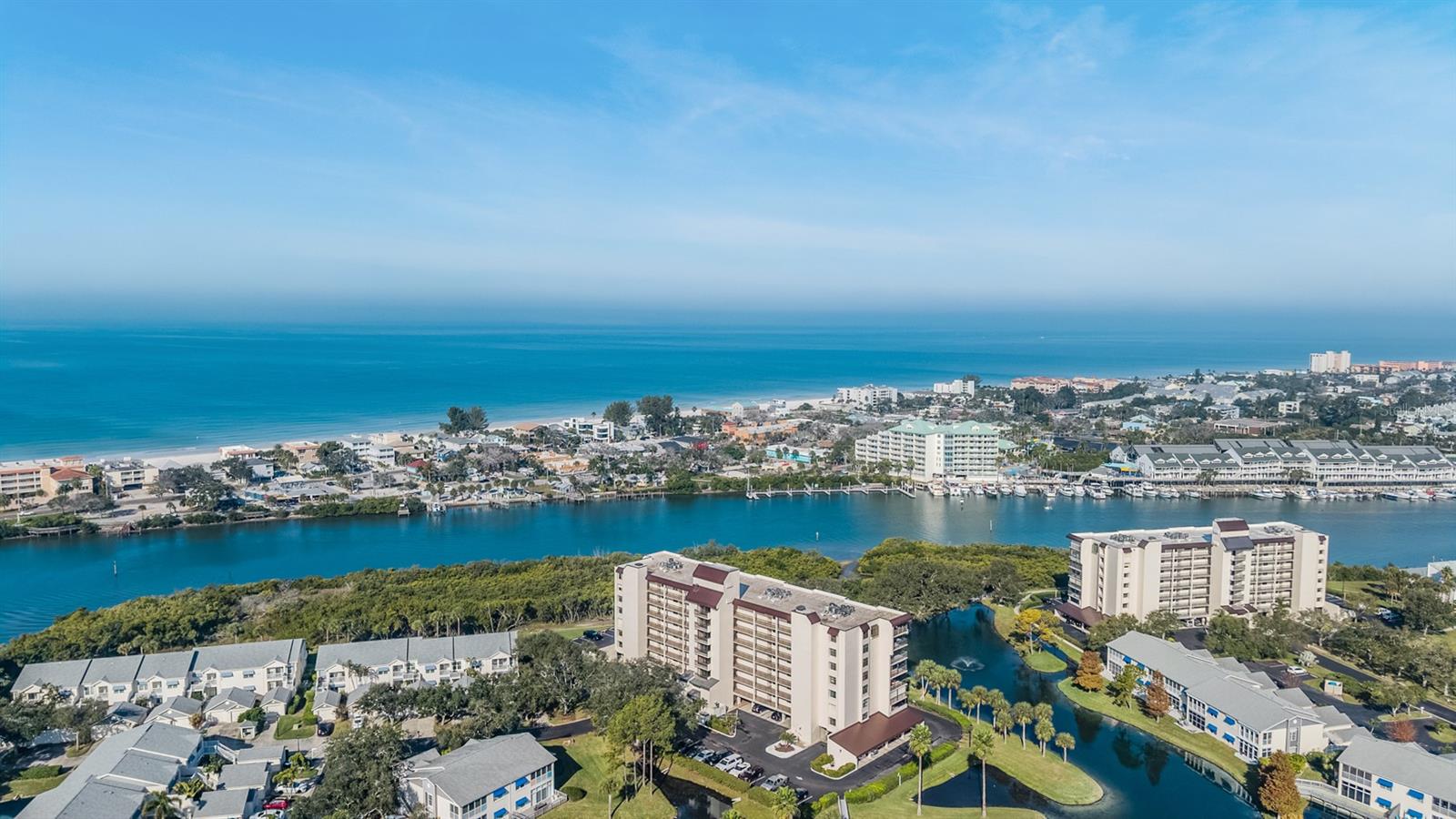 Image 2 of 47 For 11590 Shipwatch Drive 347