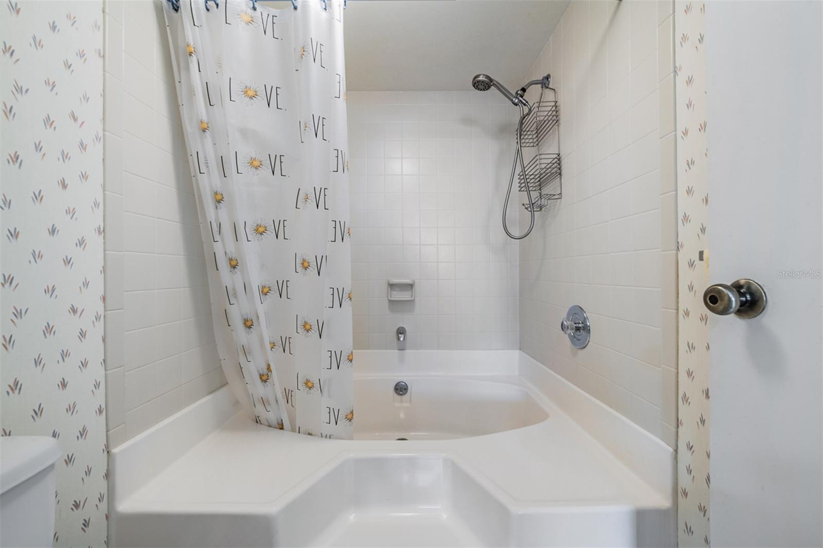 Image 24 of 47 For 11590 Shipwatch Drive 347