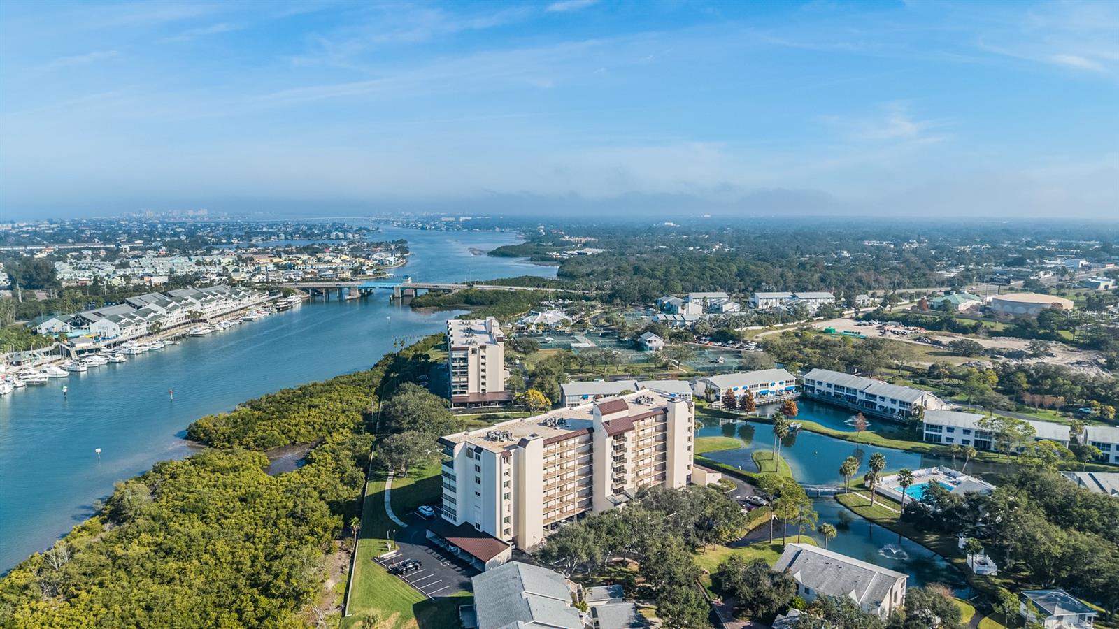 Image 39 of 47 For 11590 Shipwatch Drive 347