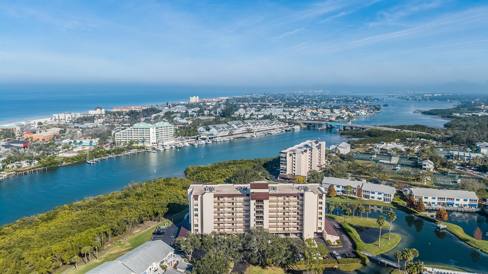 Image 40 of 47 For 11590 Shipwatch Drive 347