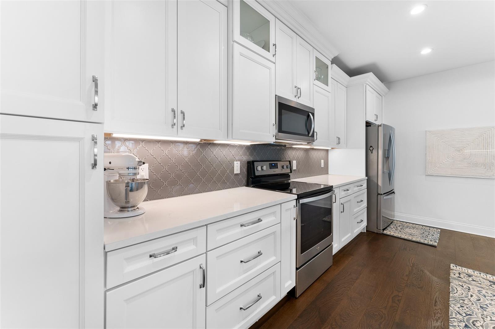 Image 16 of 72 For 310 Habana Avenue 5