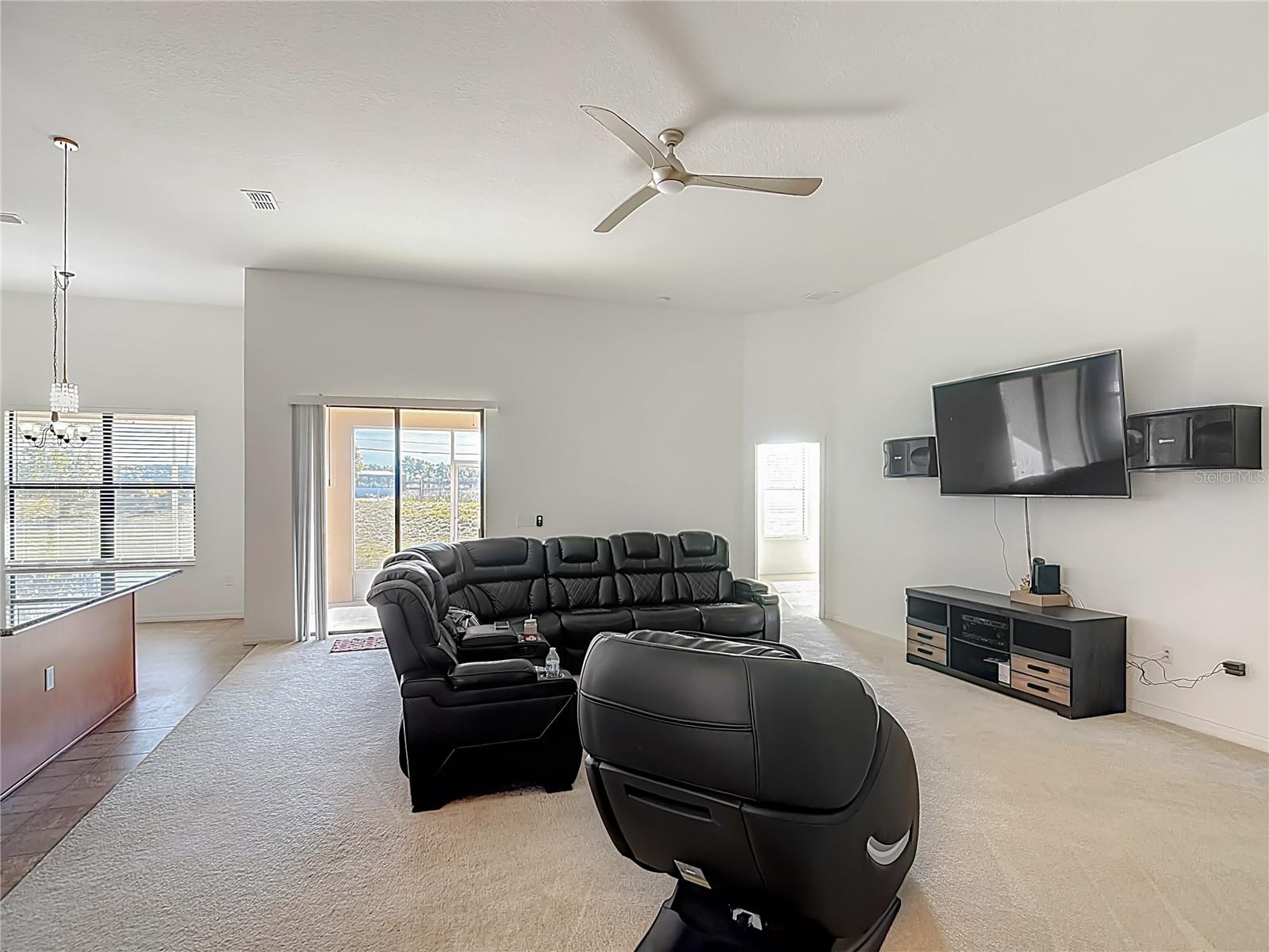 Image 19 of 36 For 4022 Dinner Lake Way