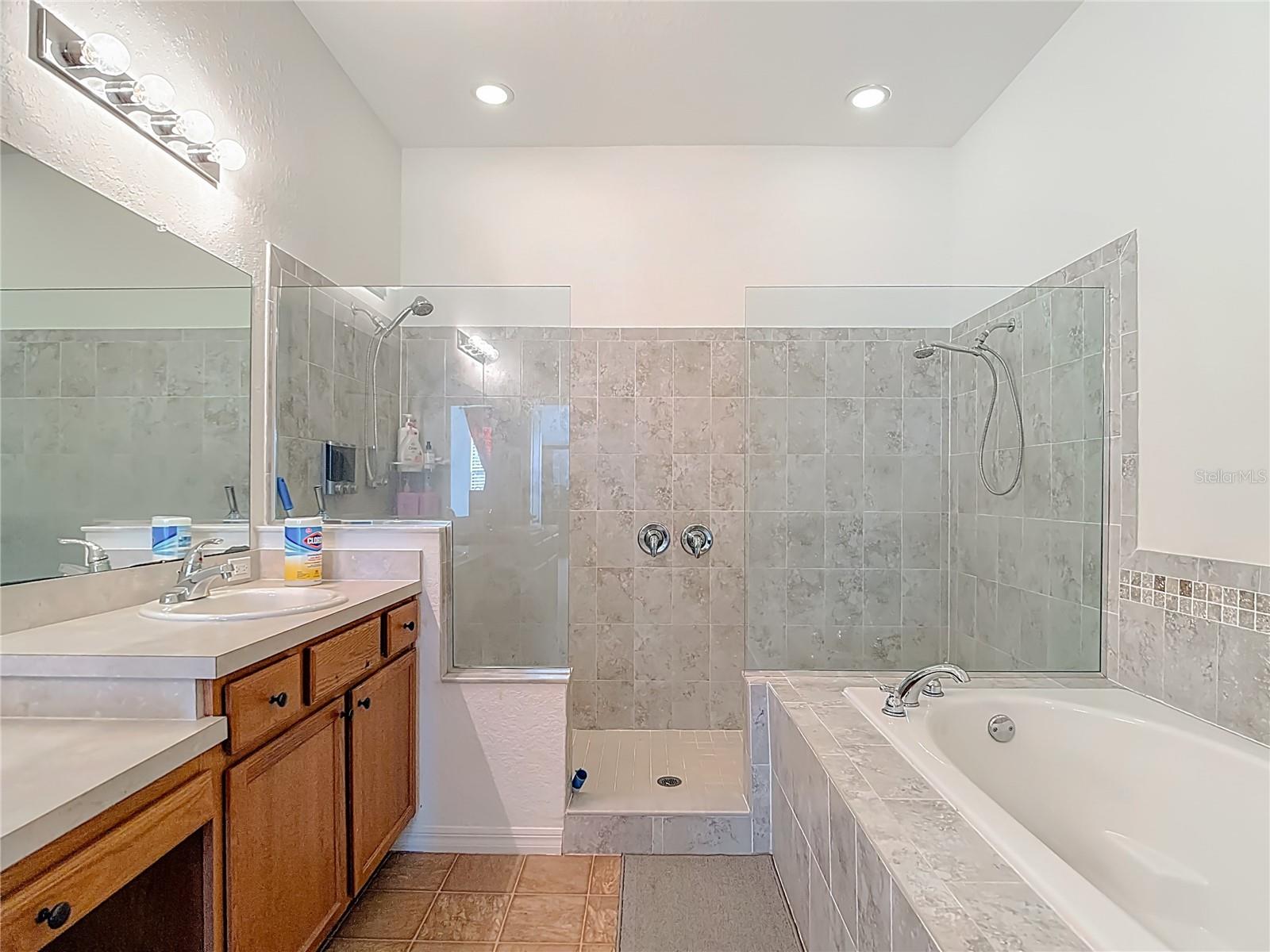 Image 27 of 36 For 4022 Dinner Lake Way