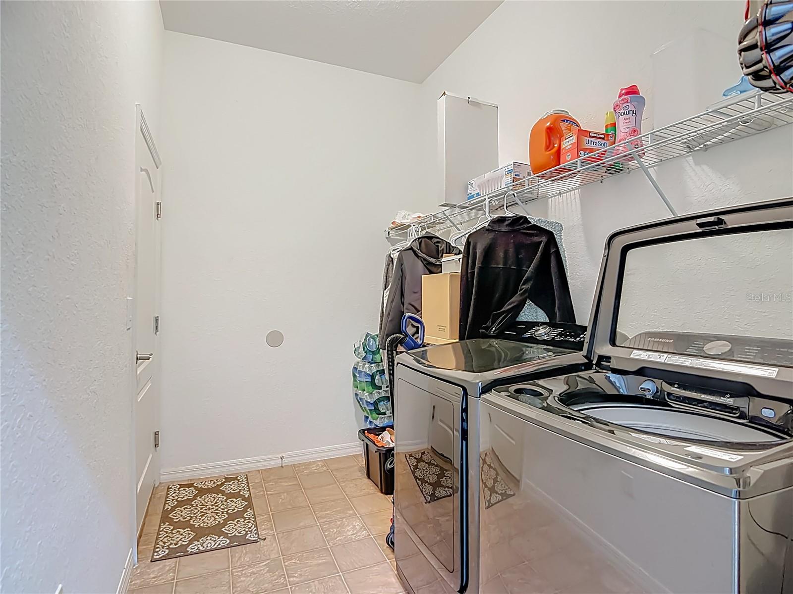 Image 29 of 36 For 4022 Dinner Lake Way